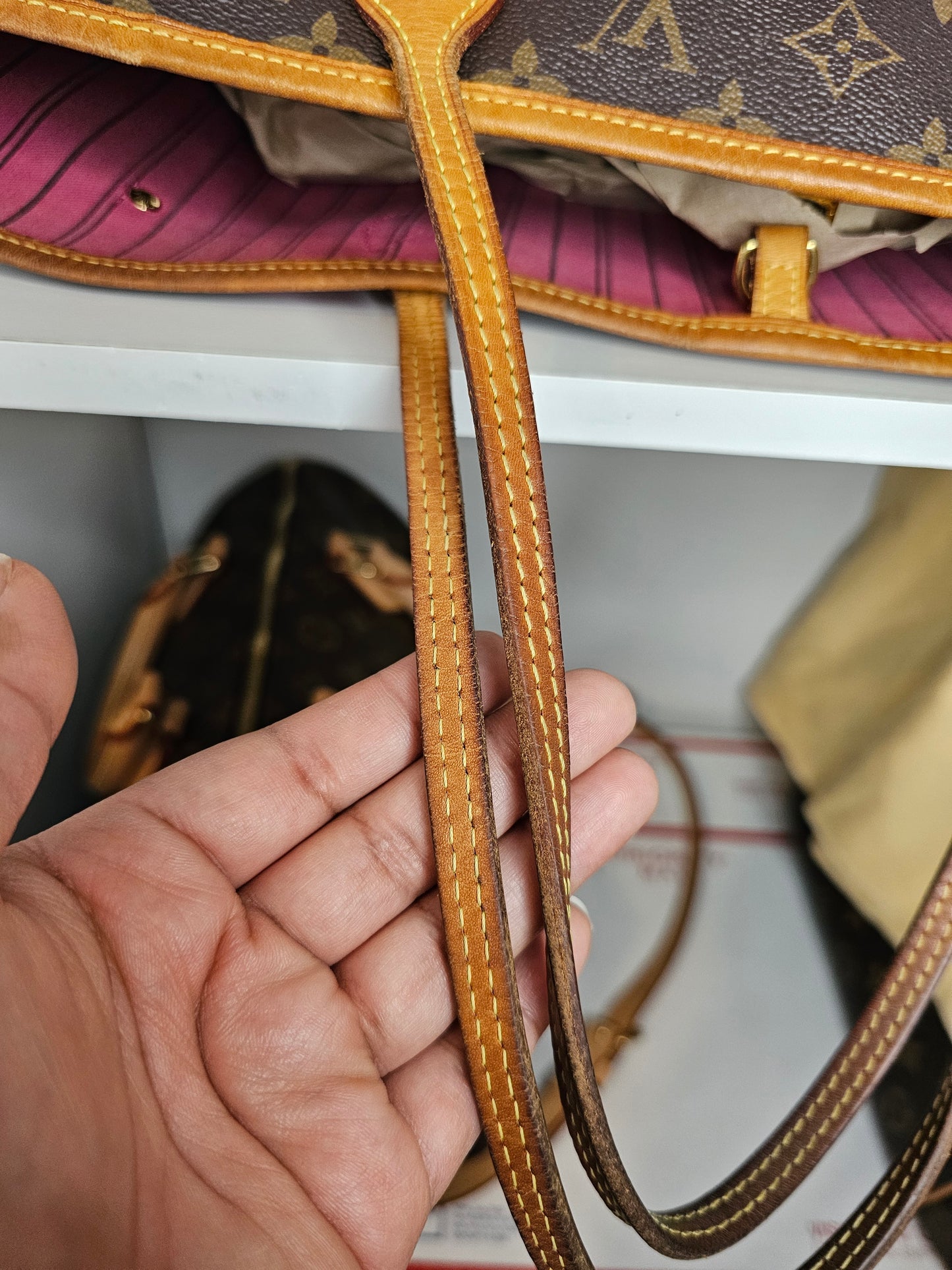 Louis Vuitton Hawaii V Tote Resorts Neverfull MM SD4136