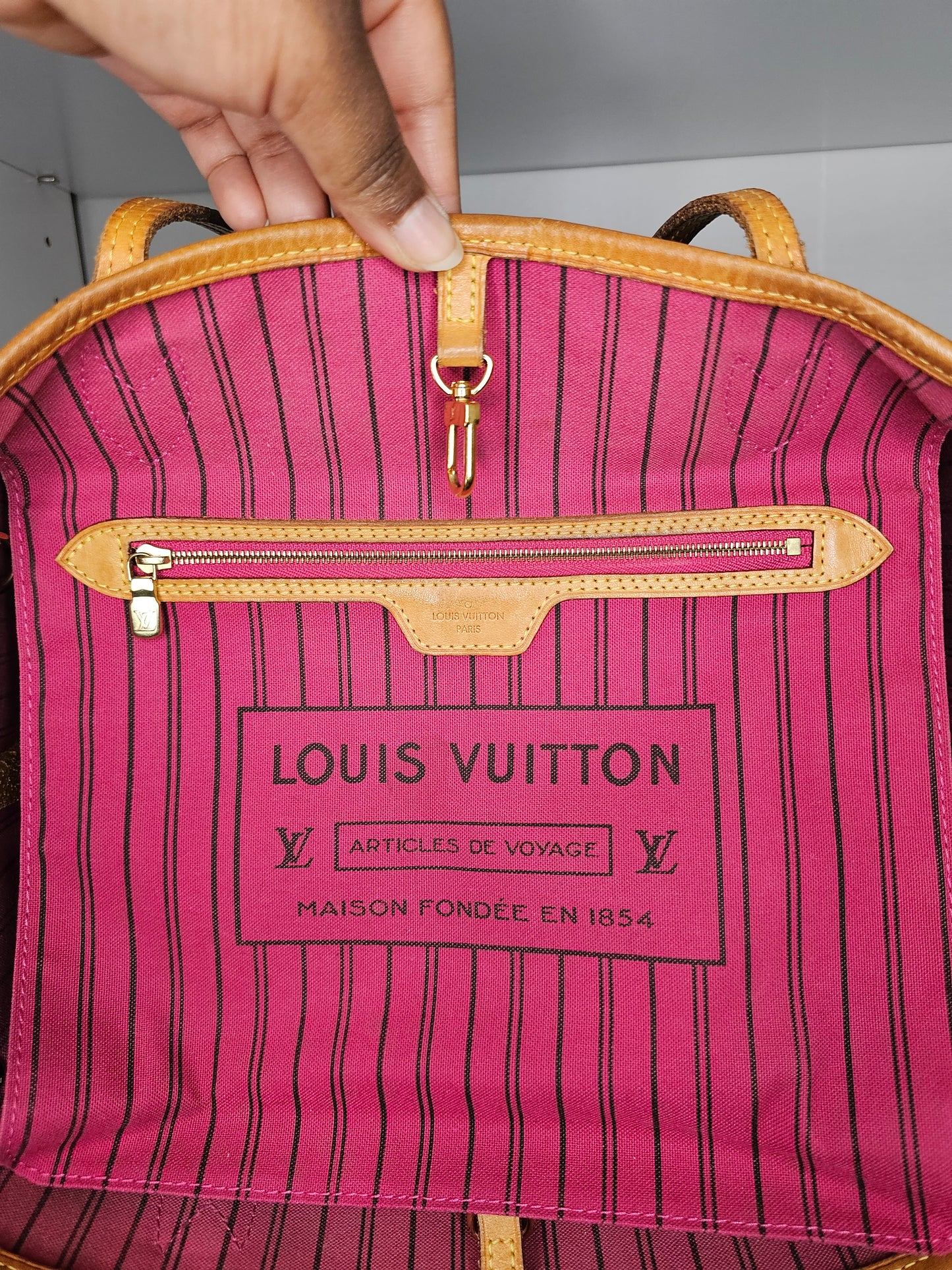Louis Vuitton Hawaii V Tote Resorts Neverfull MM SD4136