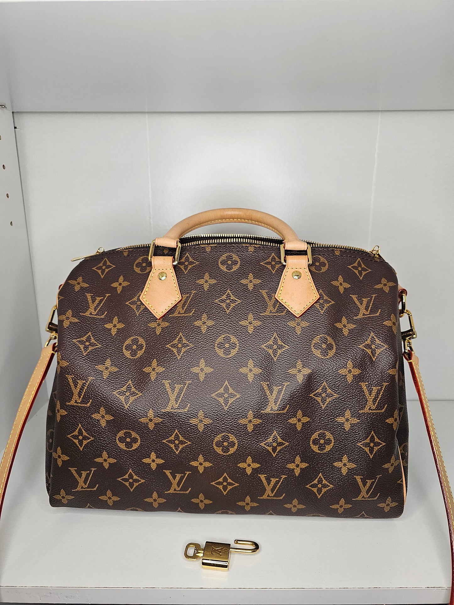 Louis Vuitton Monogram Speedy Bandouliere 30 💾