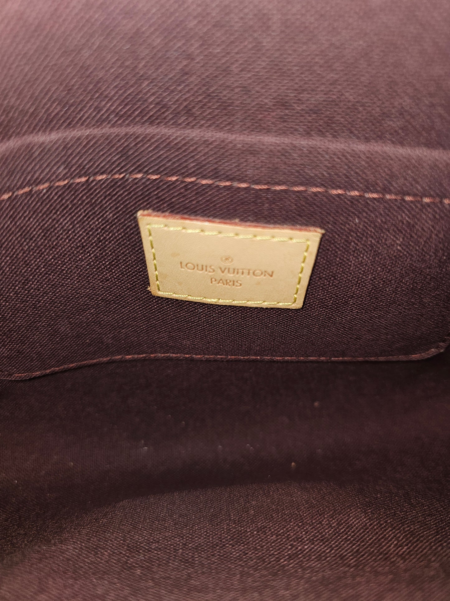 Louis Vuitton Monogram Favorite MM Crossbody SD4186