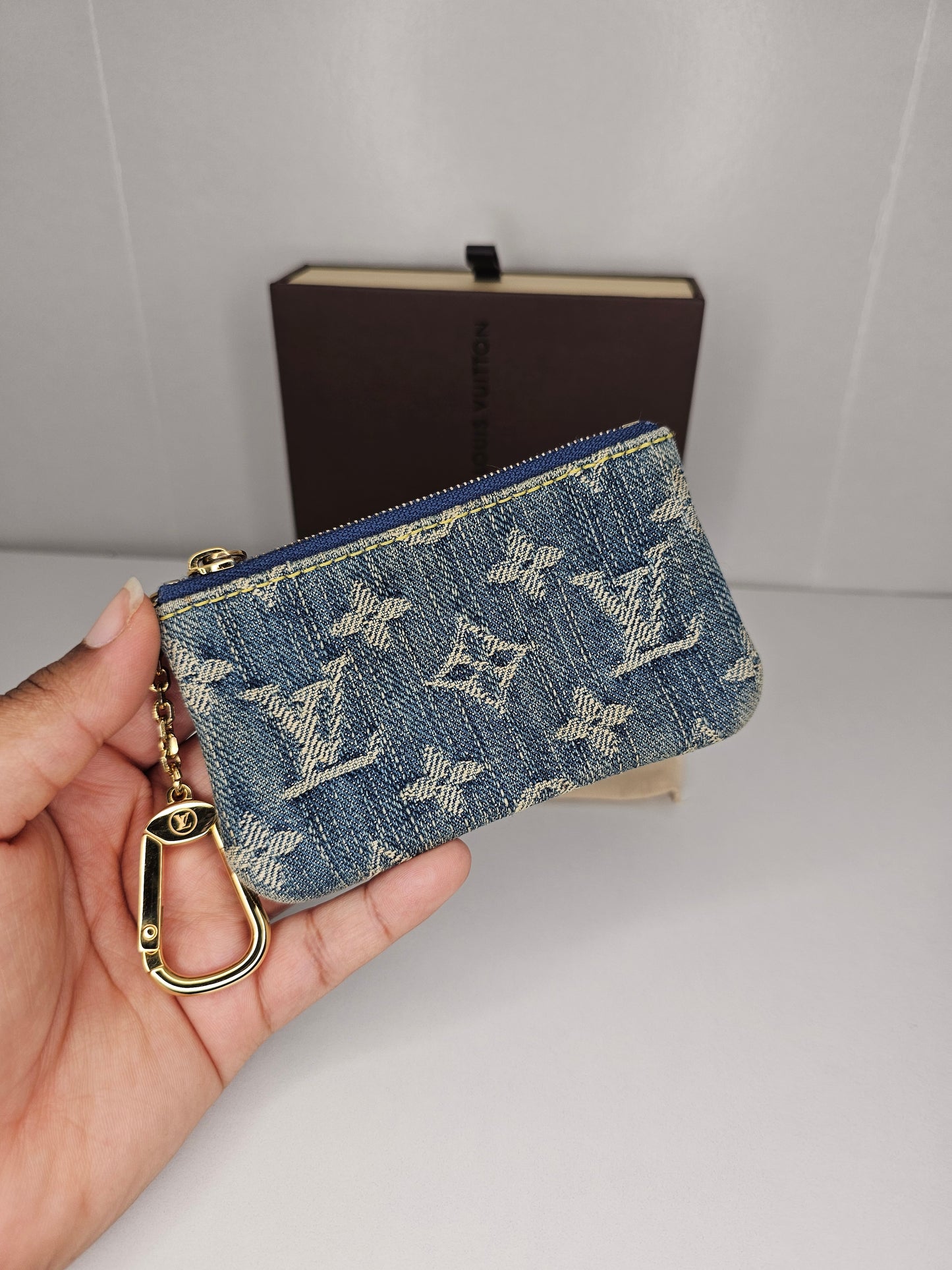 Louis Vuitton Vintage Denim Blue Key Pouch CA0097