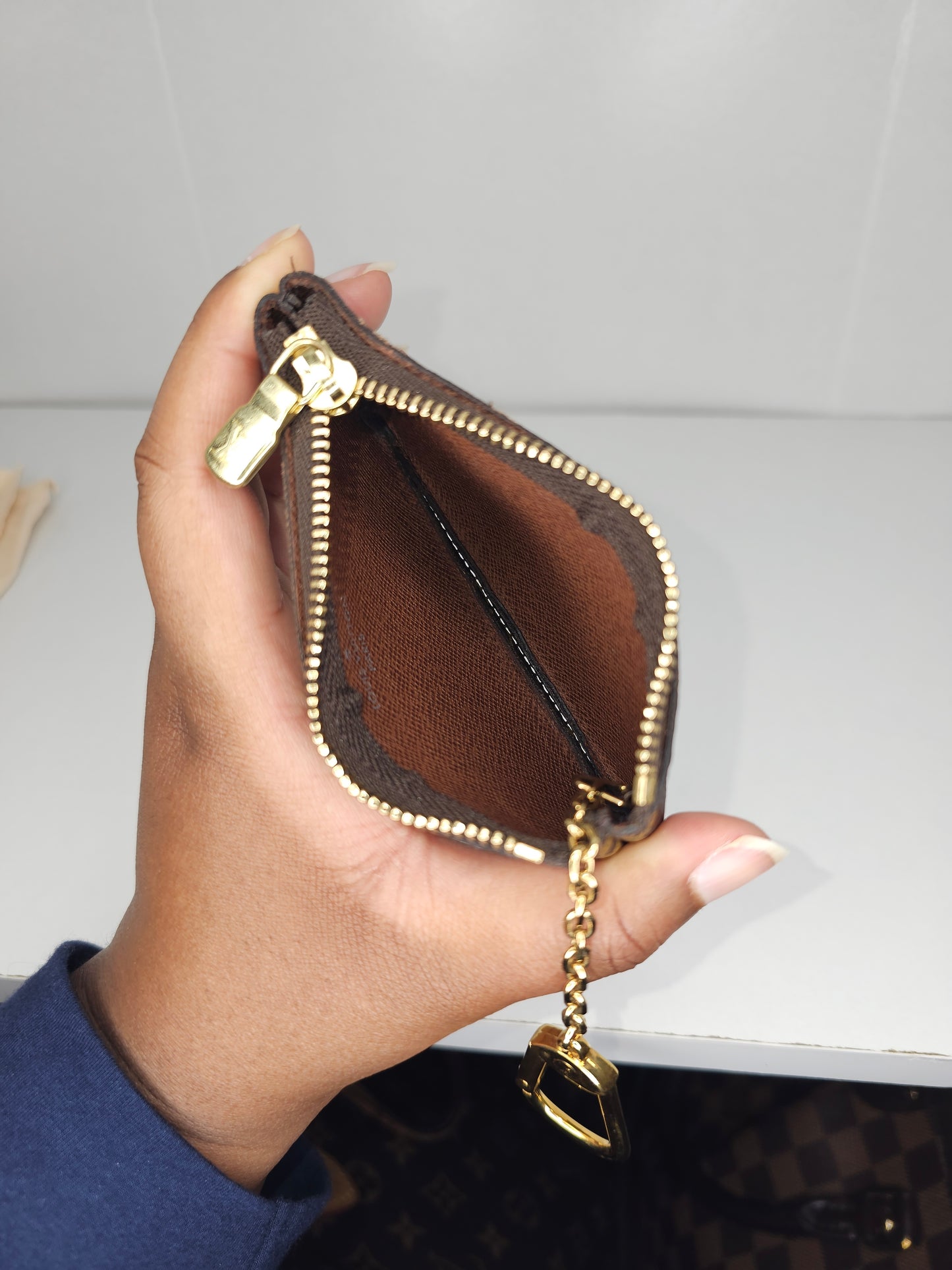 Louis Vuitton Monogram Key Pouch SD4108