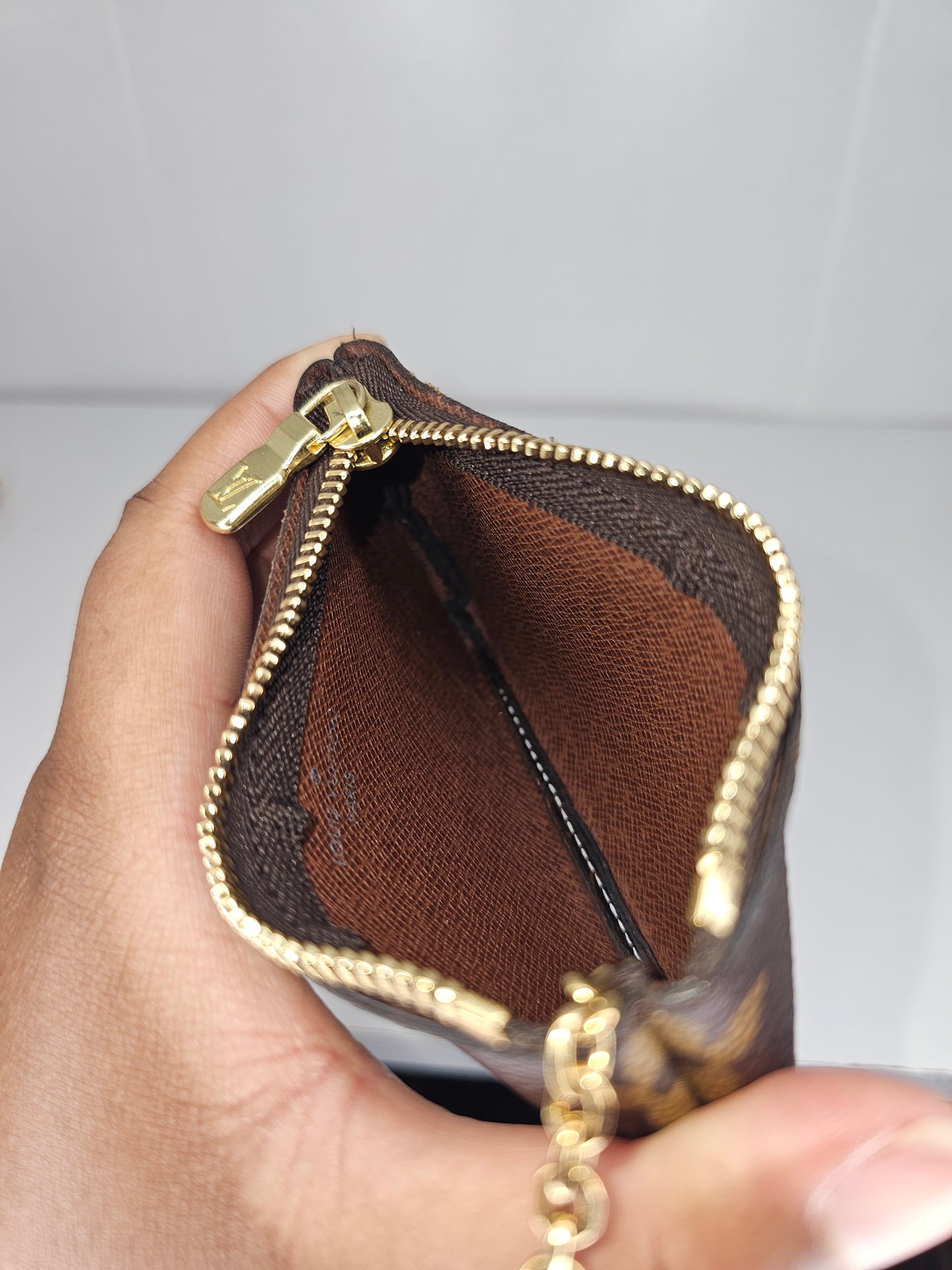 Louis Vuitton Monogram Key Pouch SD4108