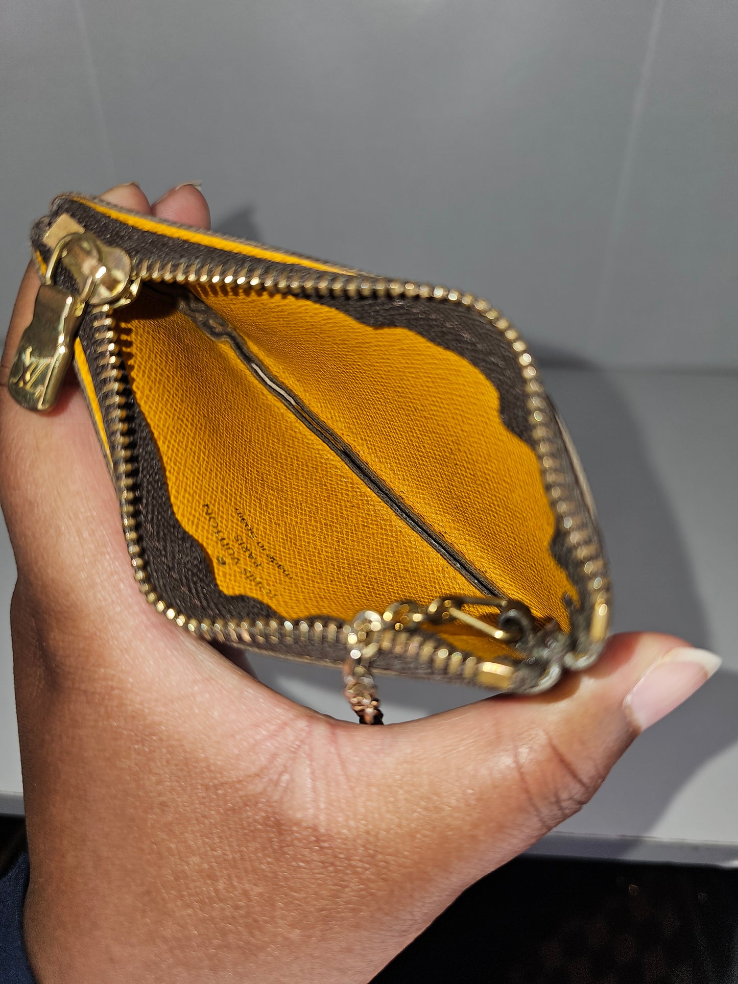 Louis Vuitton Groom Key Pouch CA1006