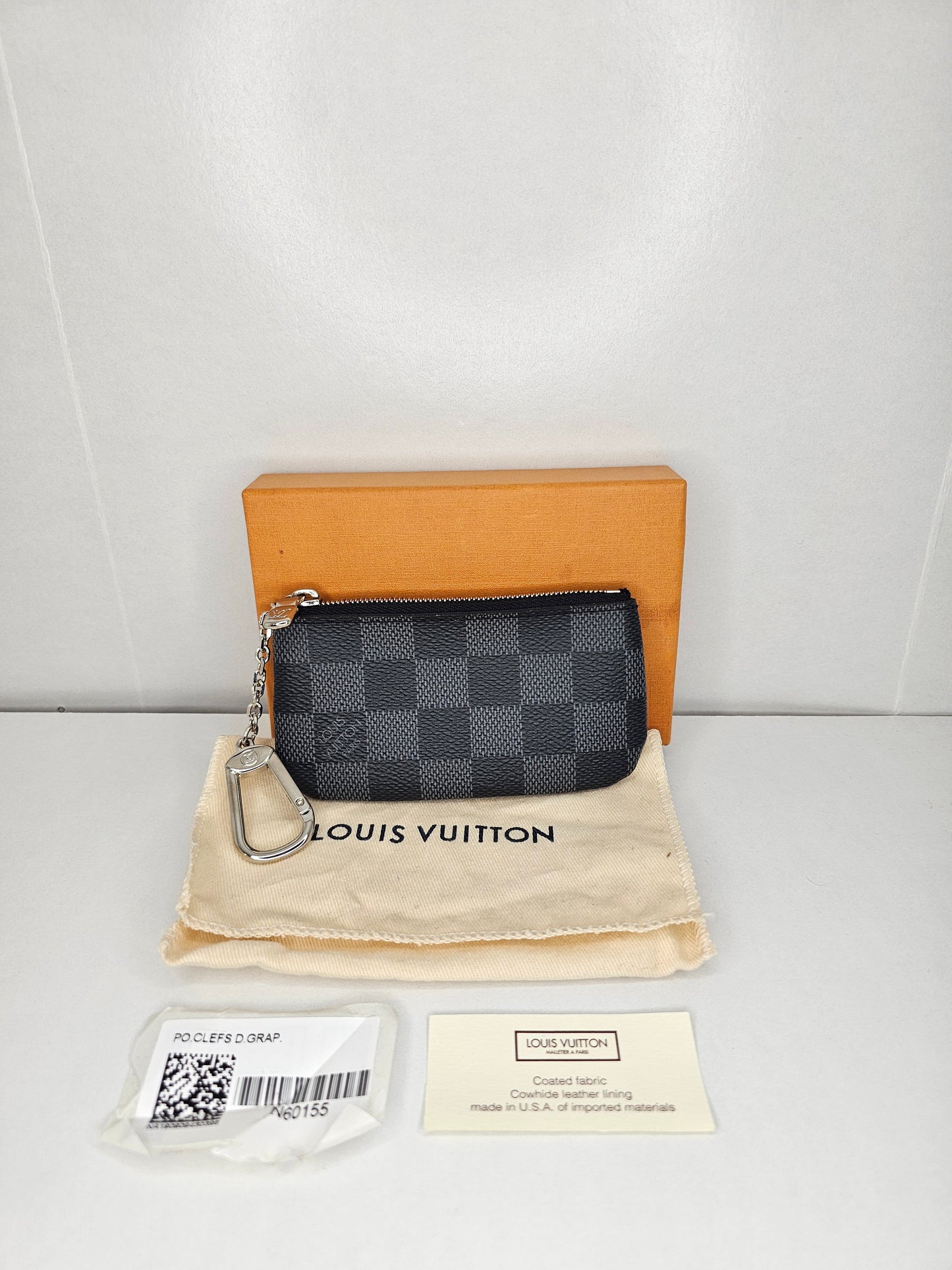Louis Vuitton Damier Graphite Key Pouch SD3179