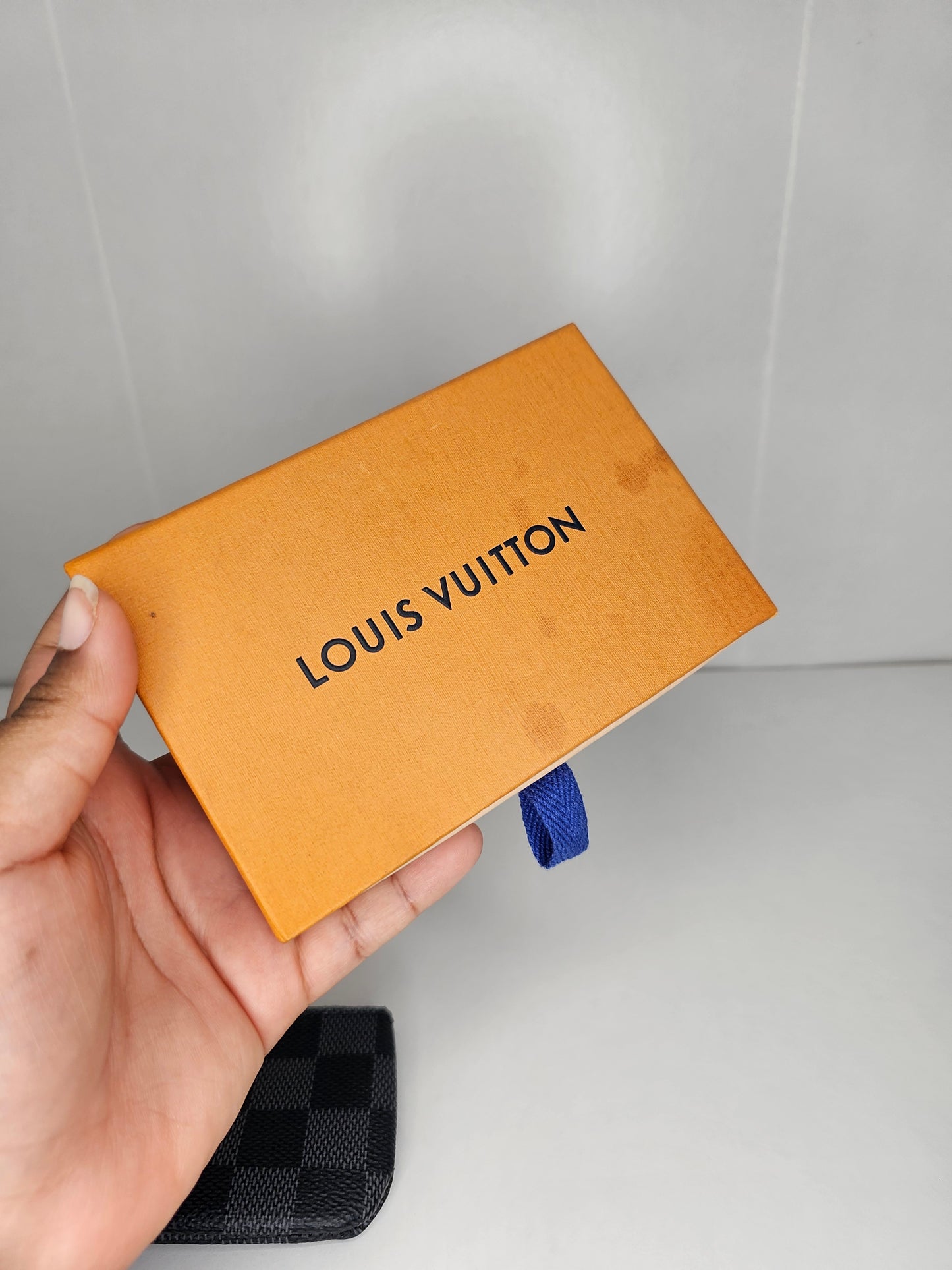 Louis Vuitton Damier Graphite Key Pouch SD3179