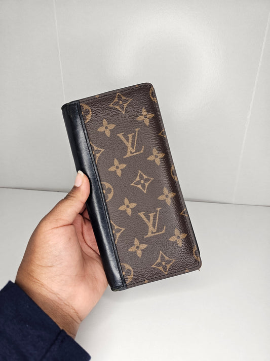 Louis Vuitton Black Macassar Brazza Wallet RA4260