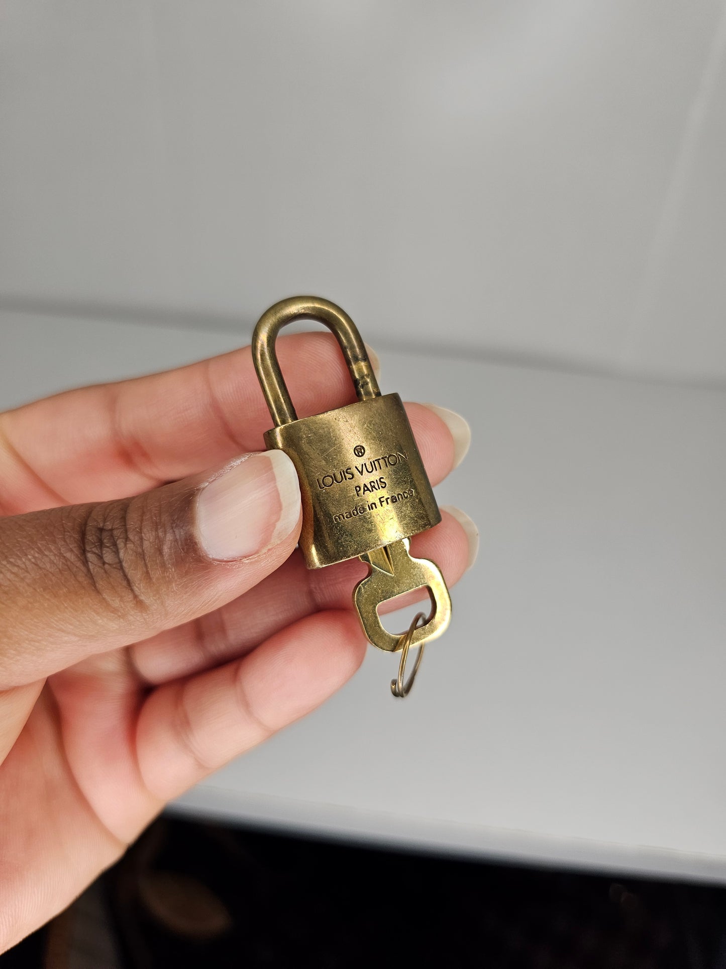 Louis Vuitton Gold Brass Lock and Key #323