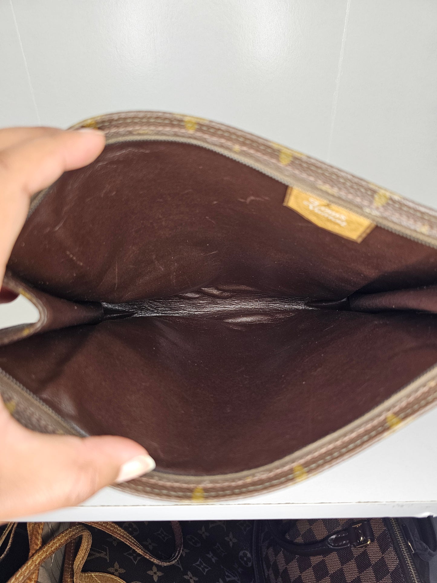 Louis Vuitton Monogram Vintage French Company Toiletry 26
