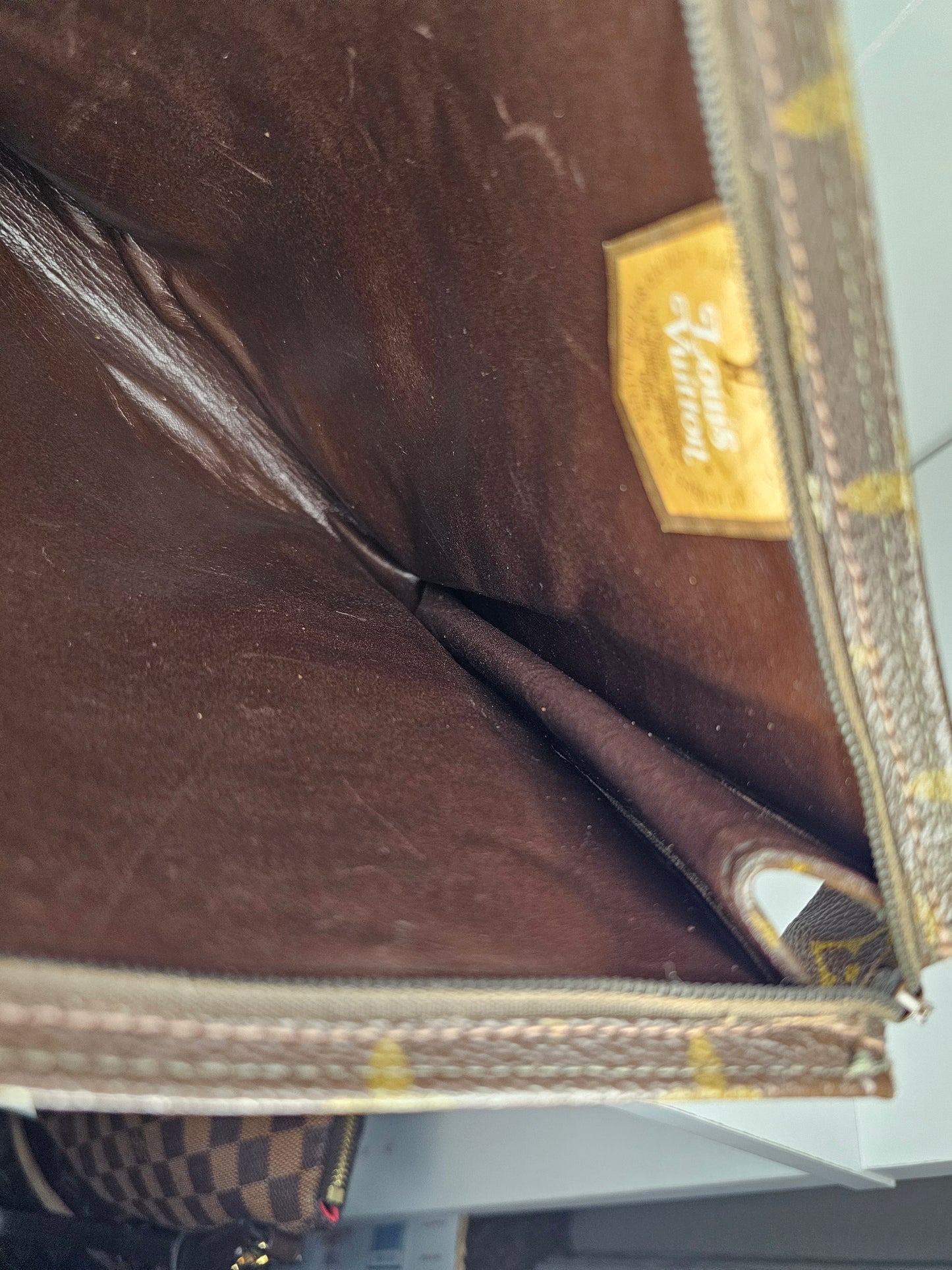 Louis Vuitton Monogram Vintage French Company Toiletry 26