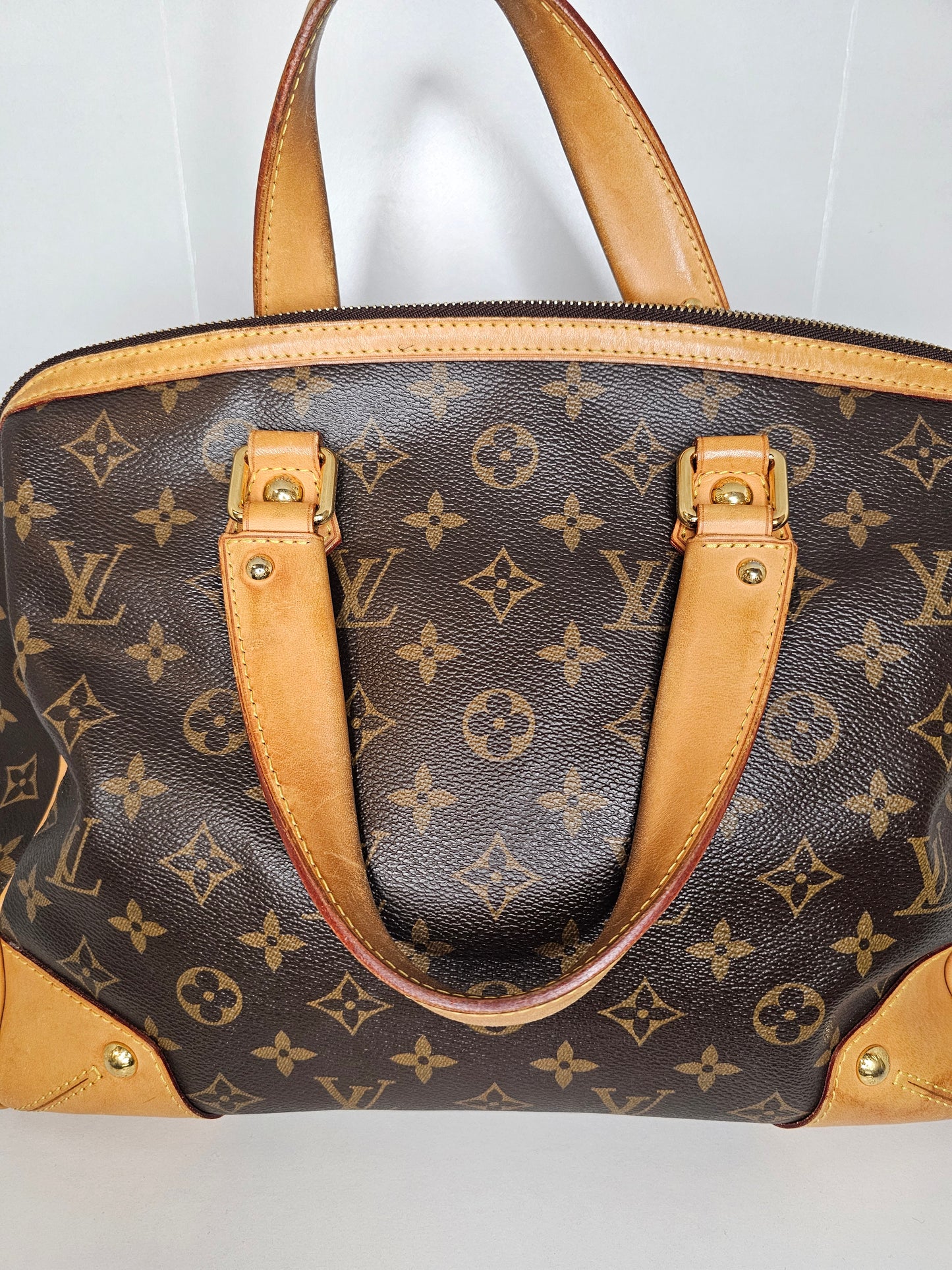 Louis Vuitton Retiro NM PM Shoulder Bag MB0142 (Leather Trim Repaired / Painted)