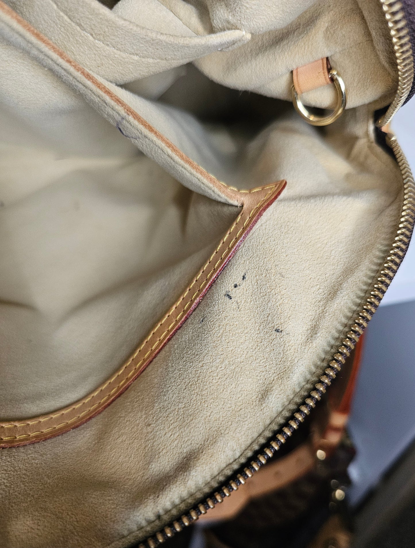 Louis Vuitton Retiro NM PM Shoulder Bag MB0142 (Leather Trim Repaired / Painted)