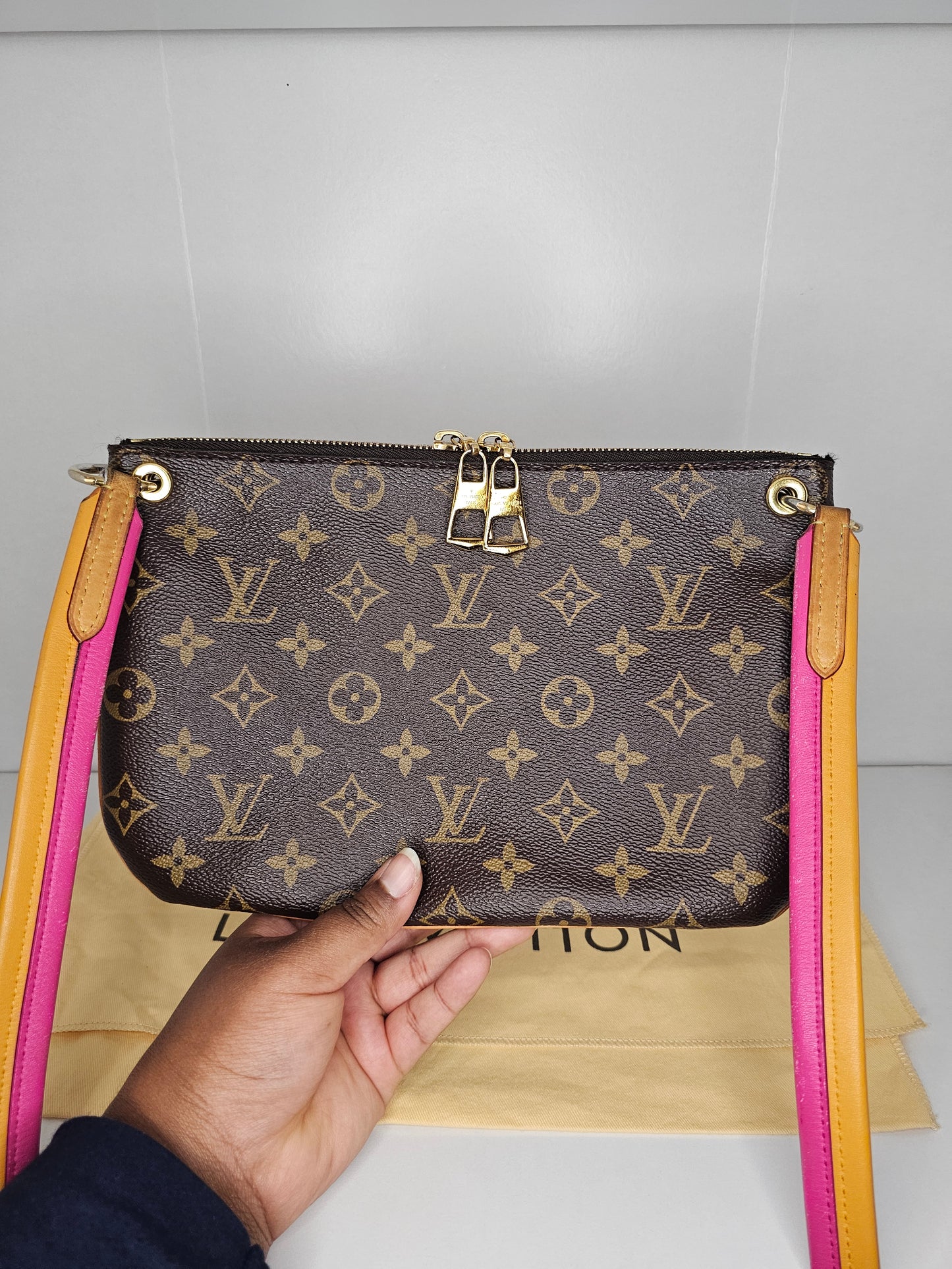 Louis Vuitton Lorette Crossbody Pink / Yellow GI3167
