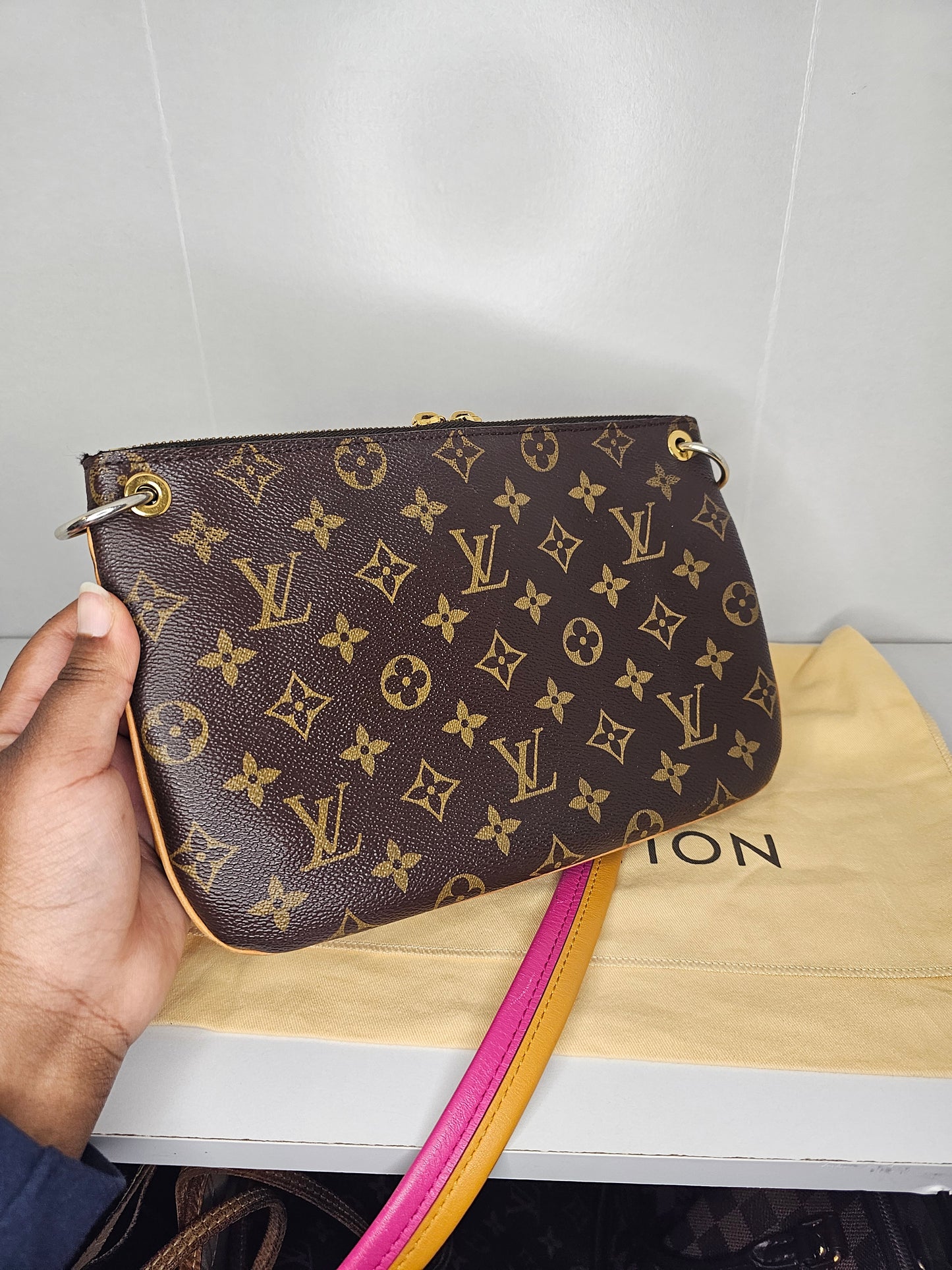 Louis Vuitton Lorette Crossbody Pink / Yellow GI3167