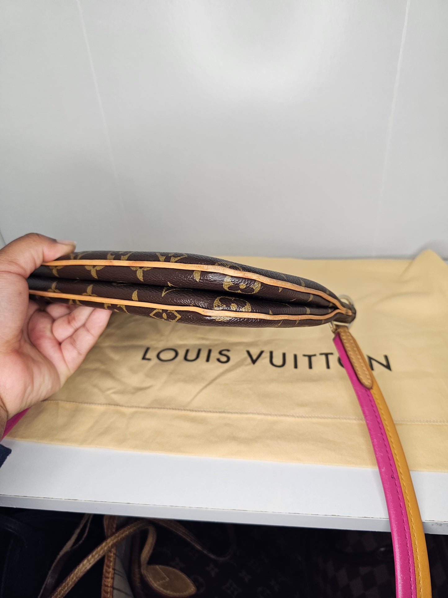 Louis Vuitton Lorette Crossbody Pink / Yellow GI3167