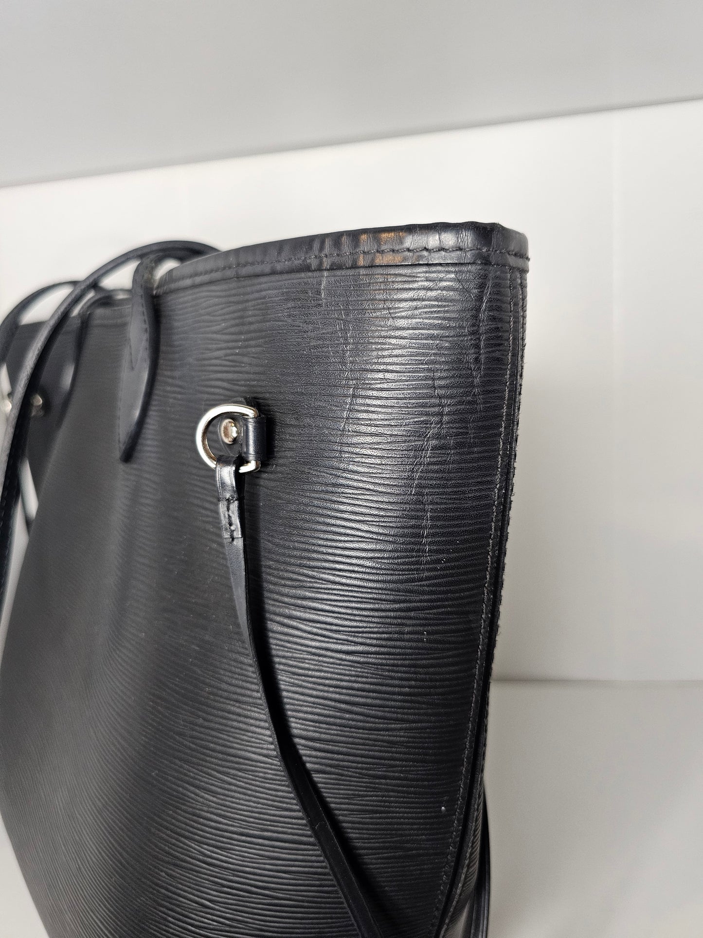Louis Vuitton Black Epi Neverfull MM & Pochette UB0148