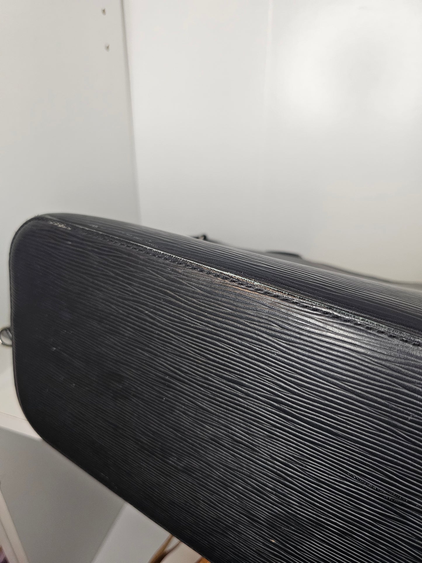 Louis Vuitton Black Epi Neverfull MM & Pochette UB0148