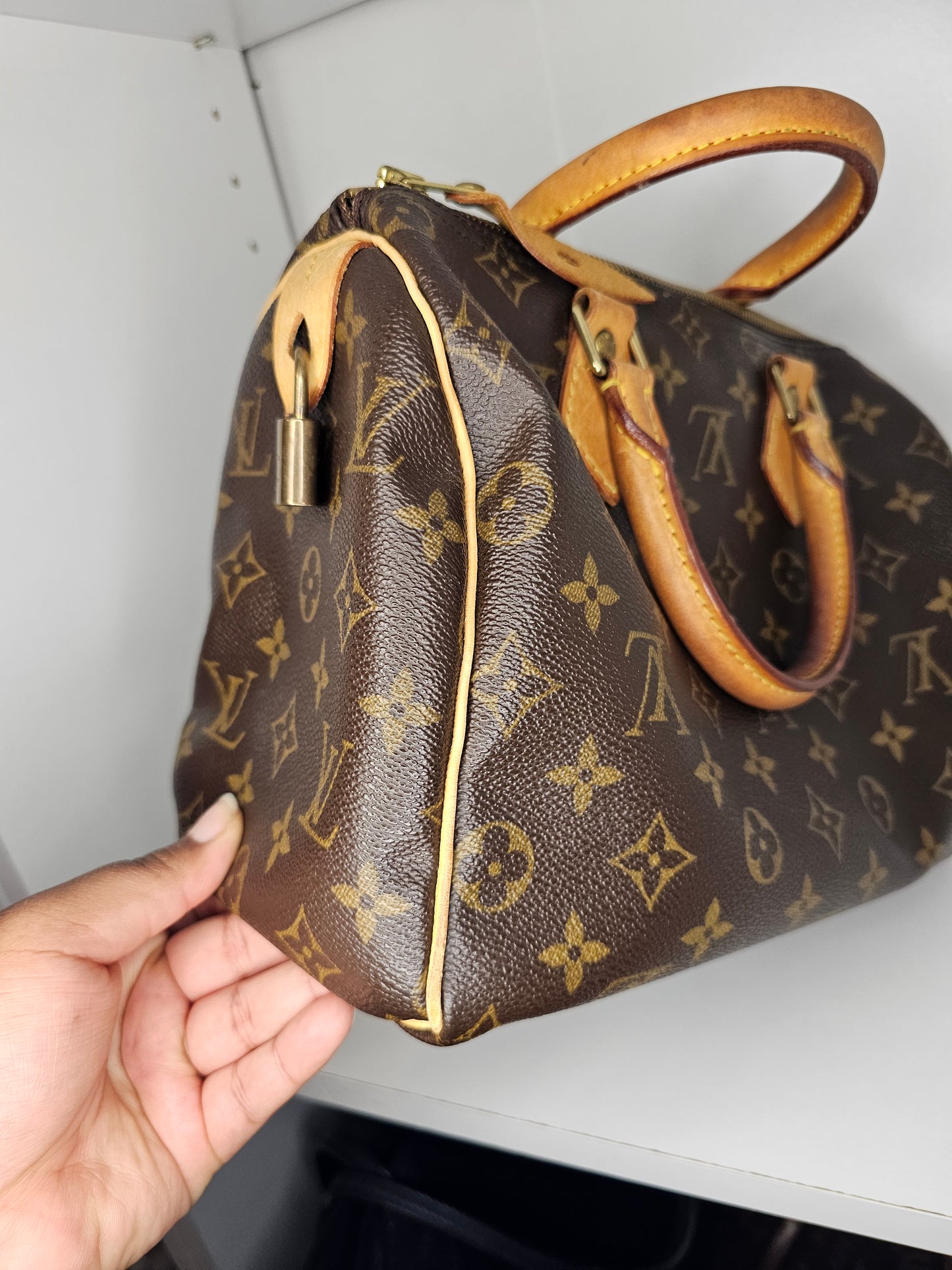 Louis Vuitton Monogram Speedy 25 SP0076