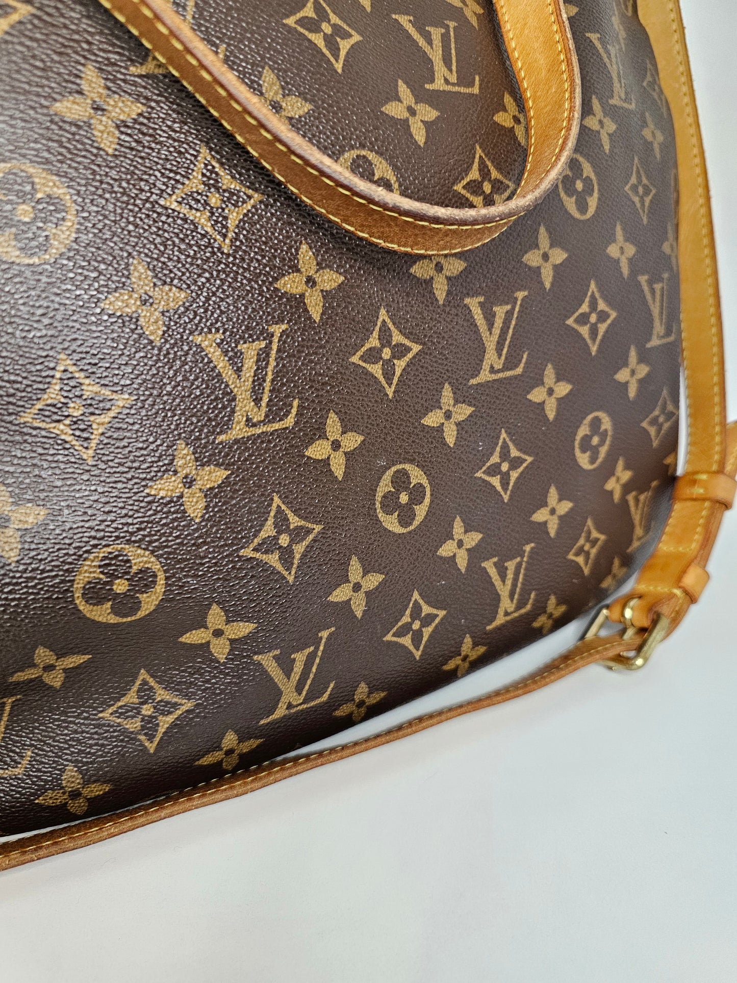 Louis Vuitton Monogram Odeon GM Crossbody DU1089