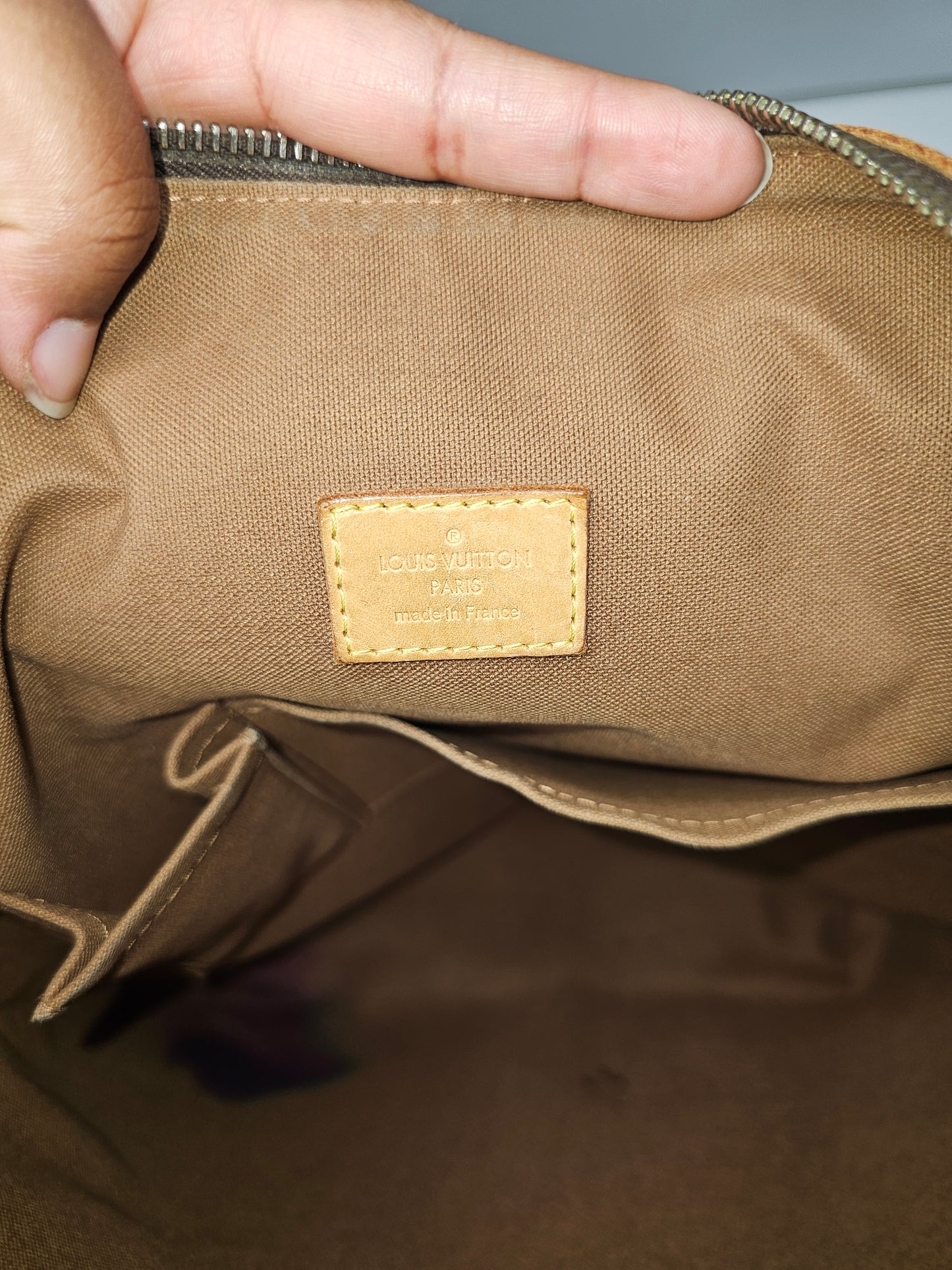 Louis Vuitton Monogram Odeon GM Crossbody DU1089