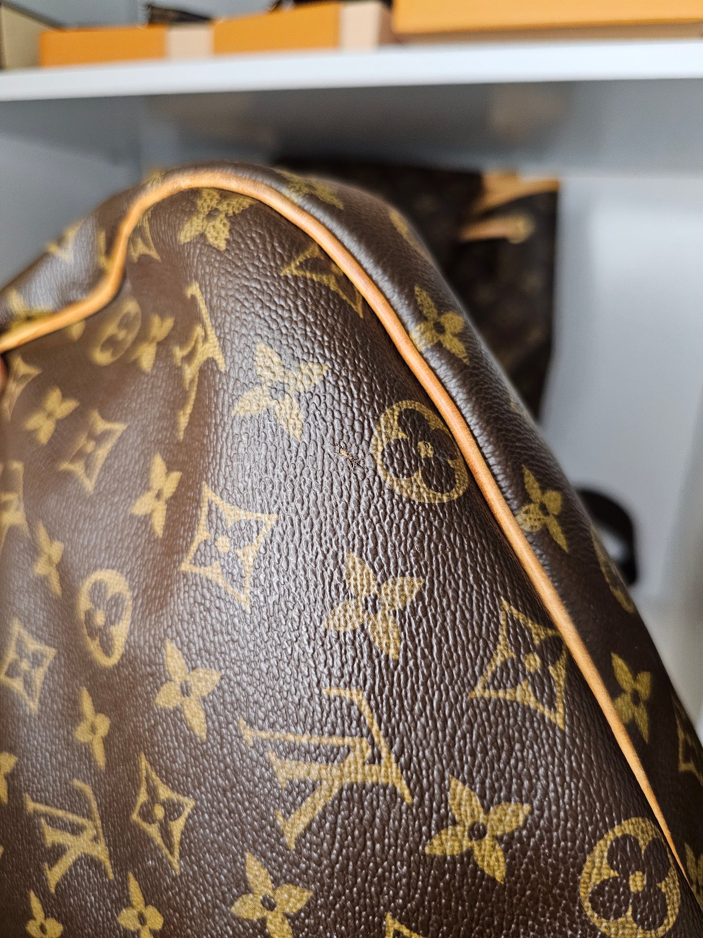 Louis Vuitton Monogram Odeon GM Crossbody DU1089
