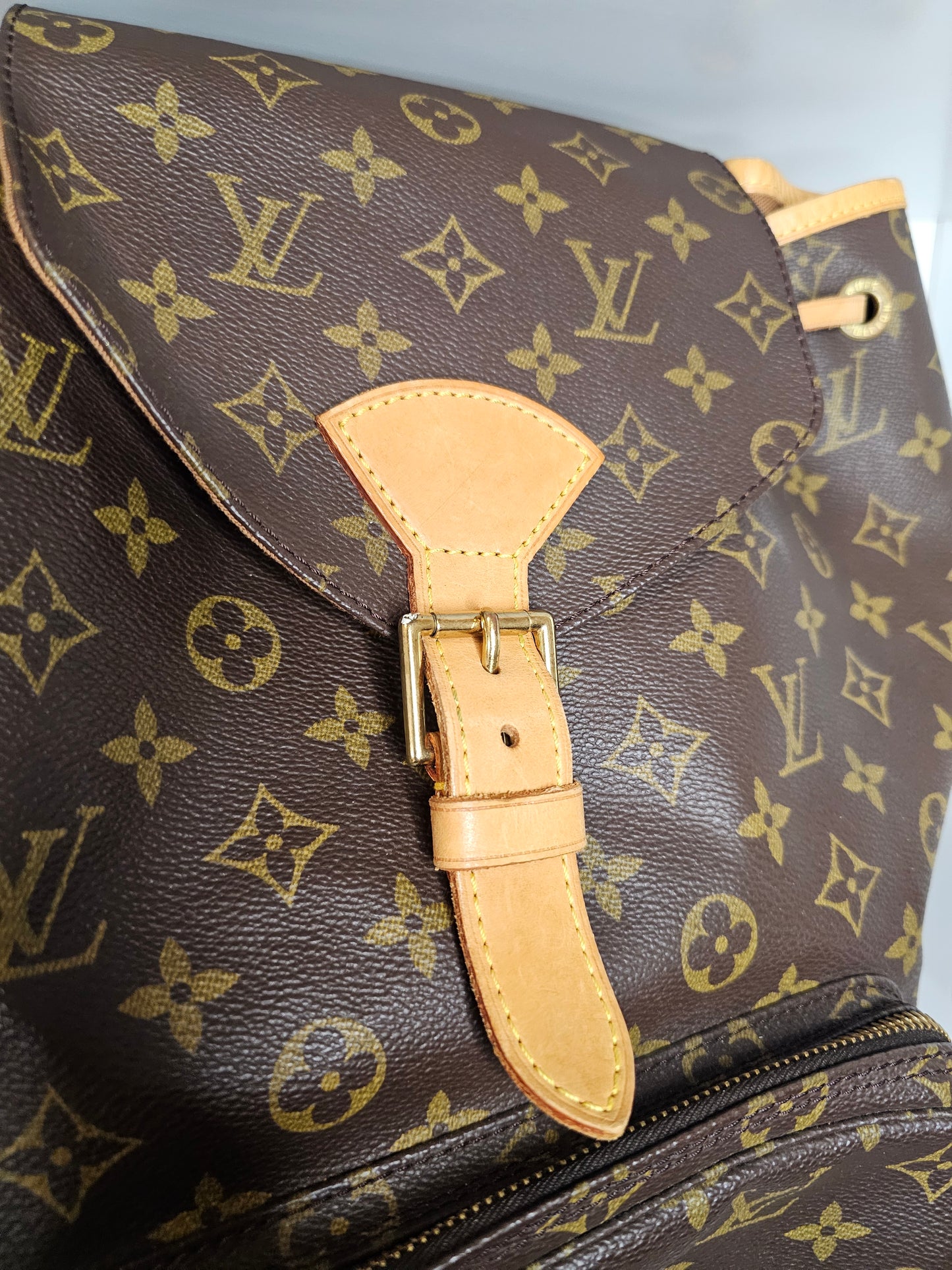Louis Vuitton Vintage Monogram Montsouris GM MI0956