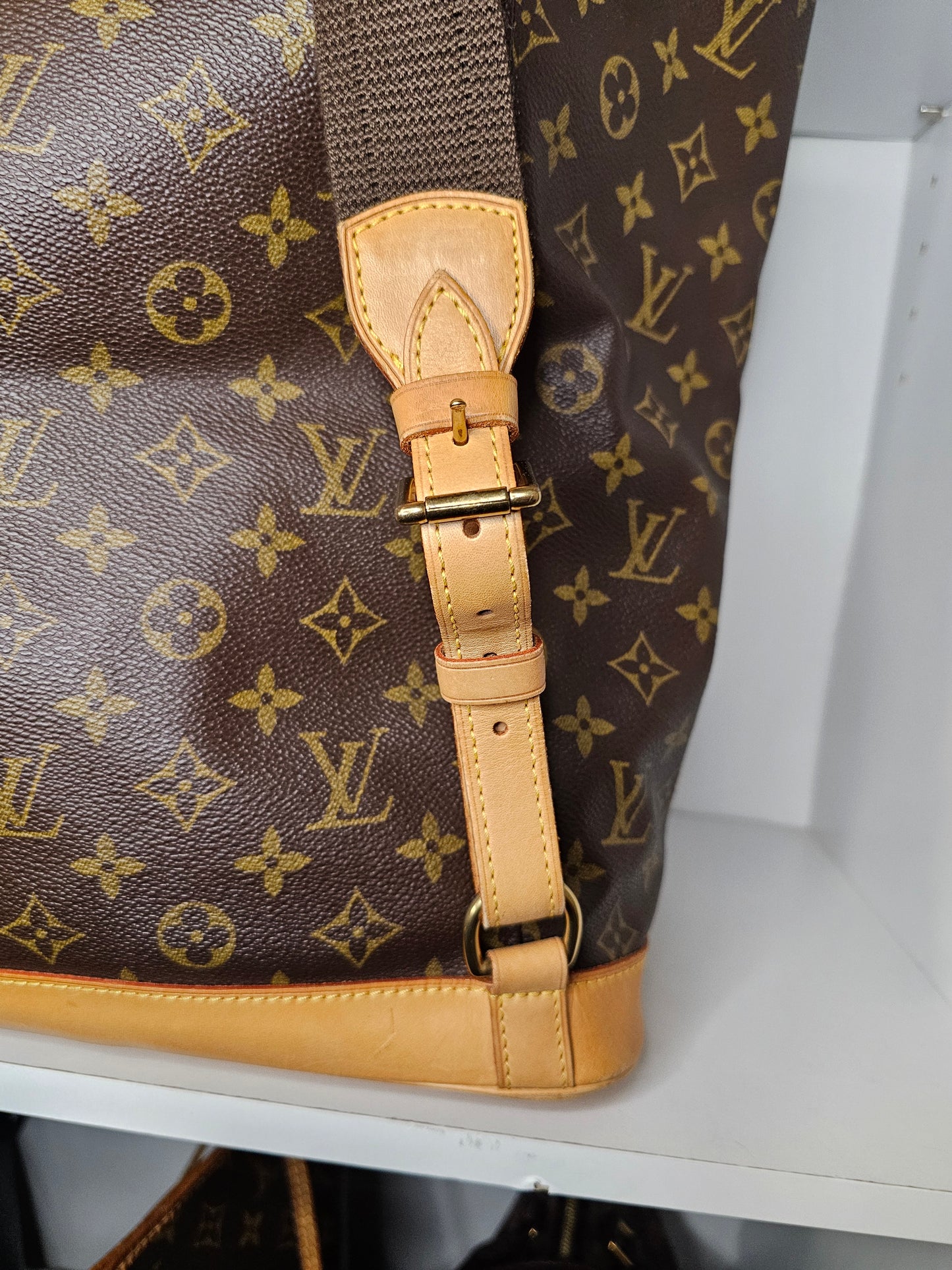 Louis Vuitton Vintage Monogram Montsouris GM MI0956