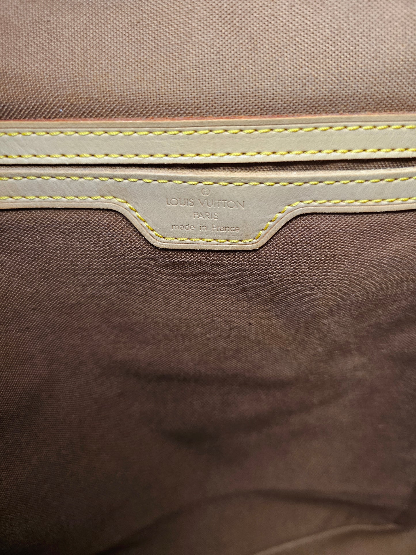 Louis Vuitton Vintage Monogram Montsouris GM MI0956