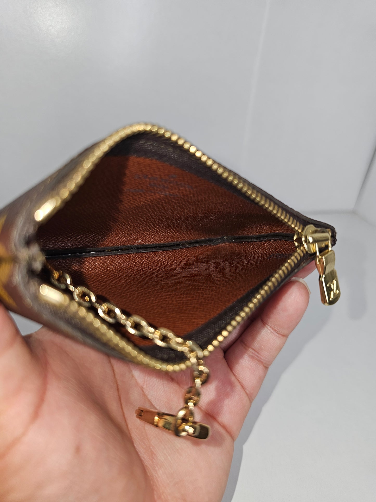 Louis Vuitton Monogram Vintage Key Pouch ET0921