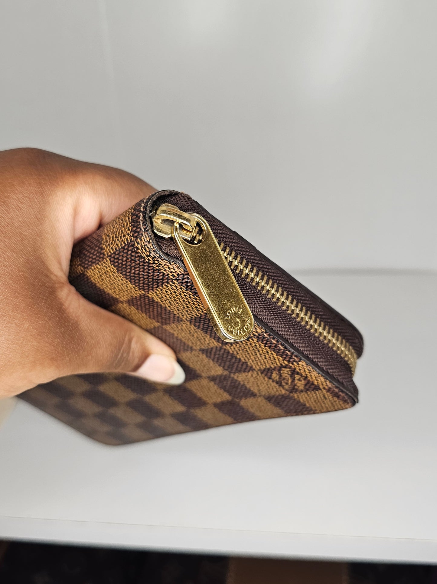 Louis Vuitton Damier Ebene Zippy Wallet SD5102