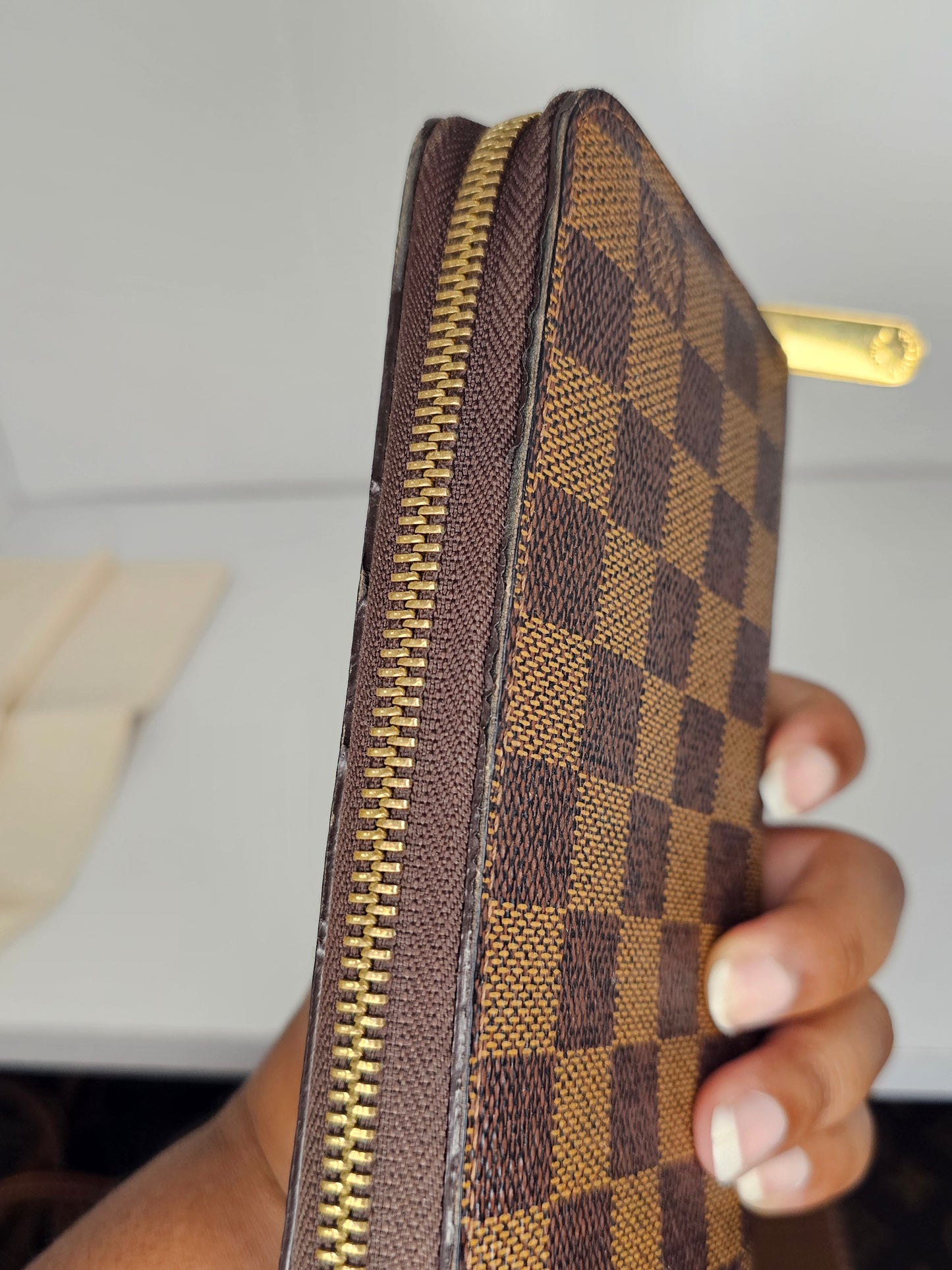 Louis Vuitton Damier Ebene Zippy Wallet SD5102
