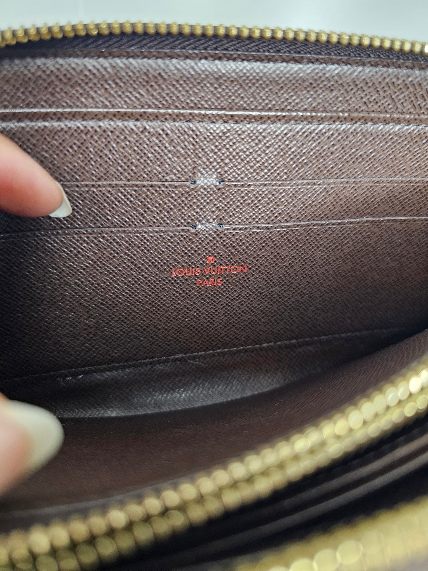 Louis Vuitton Damier Ebene Zippy Wallet SD5102