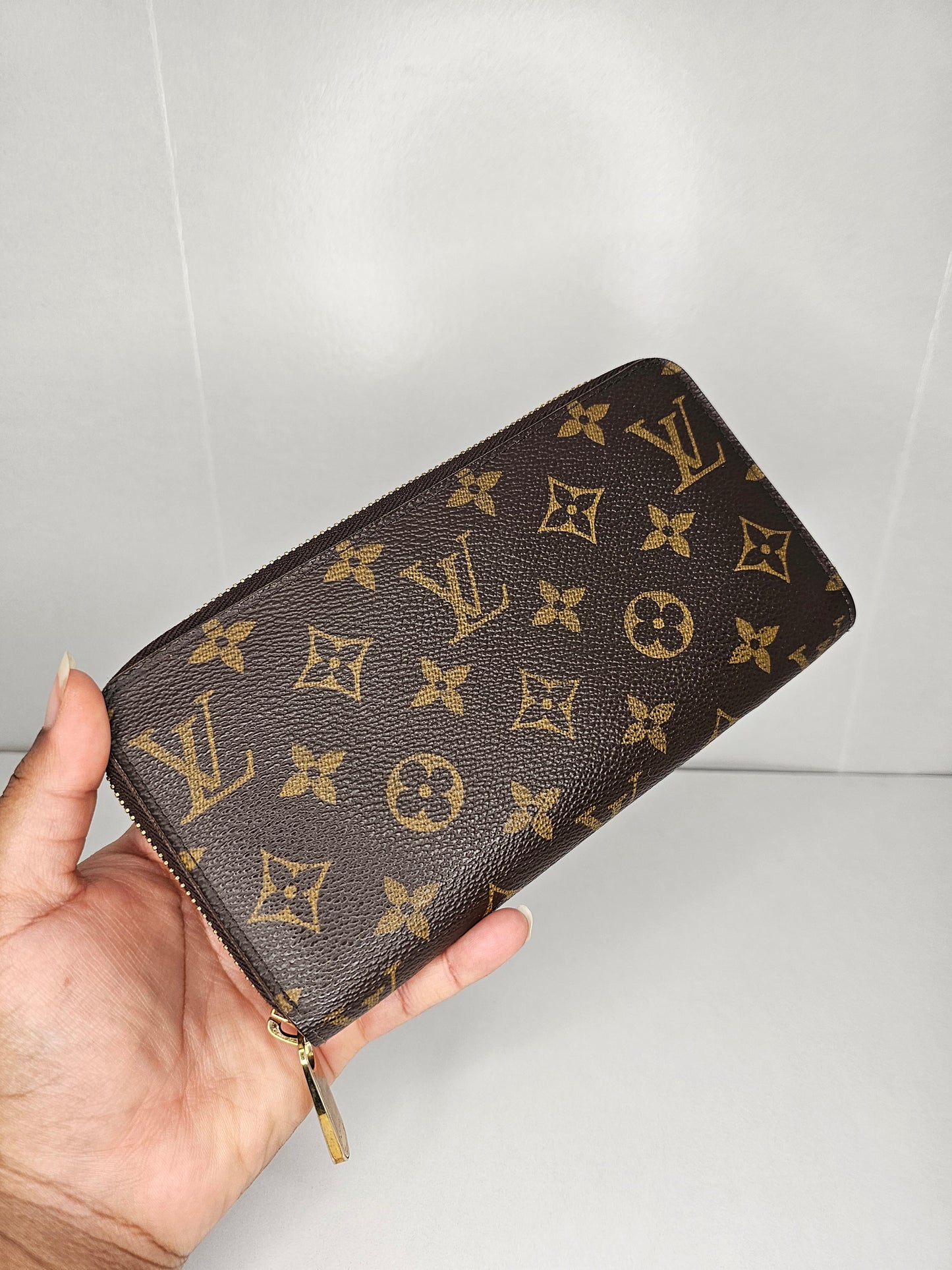 Louis Vuitton Monogram Zippy Wallet SP1017