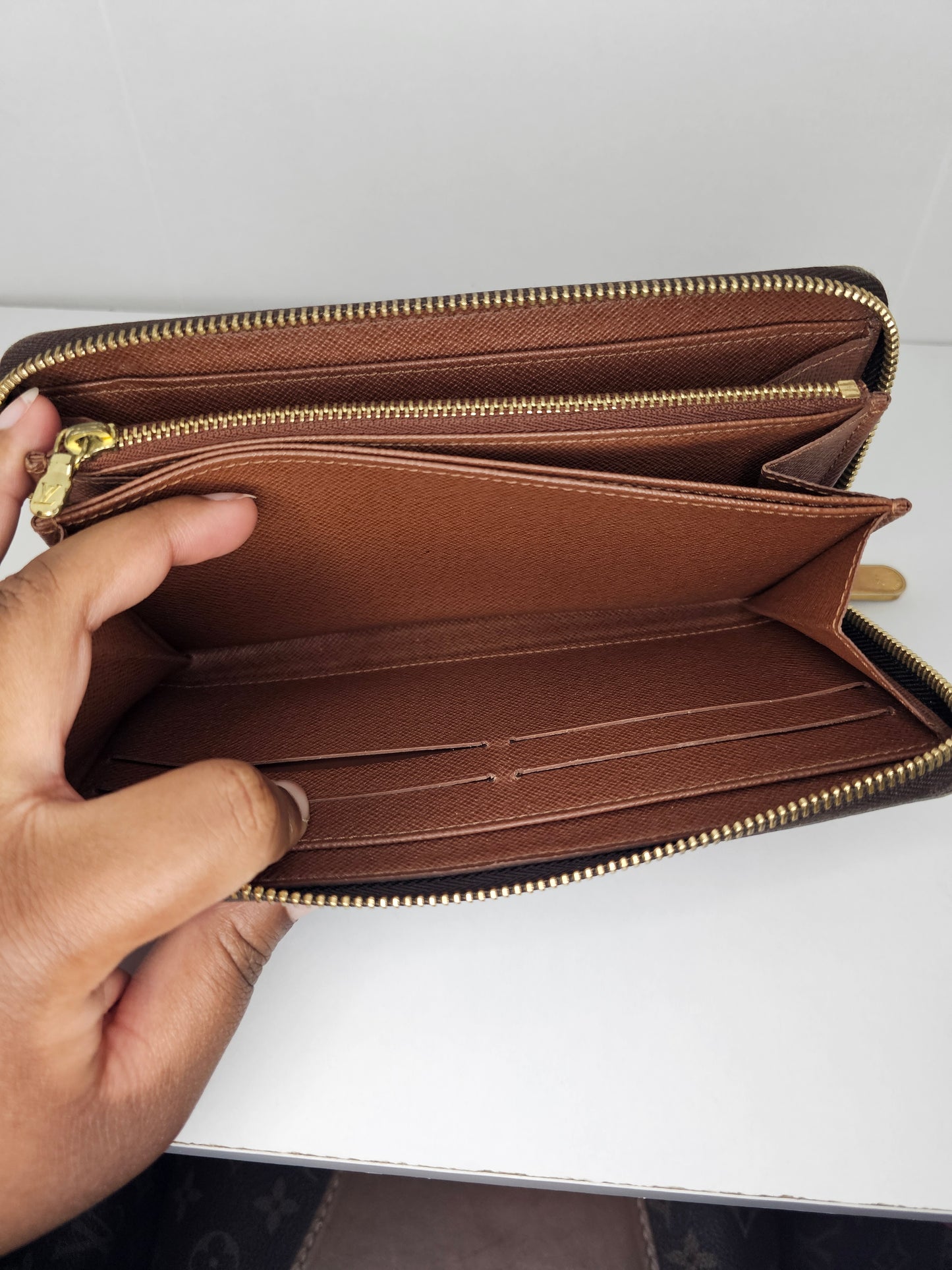 Louis Vuitton Monogram Zippy Wallet SP1017