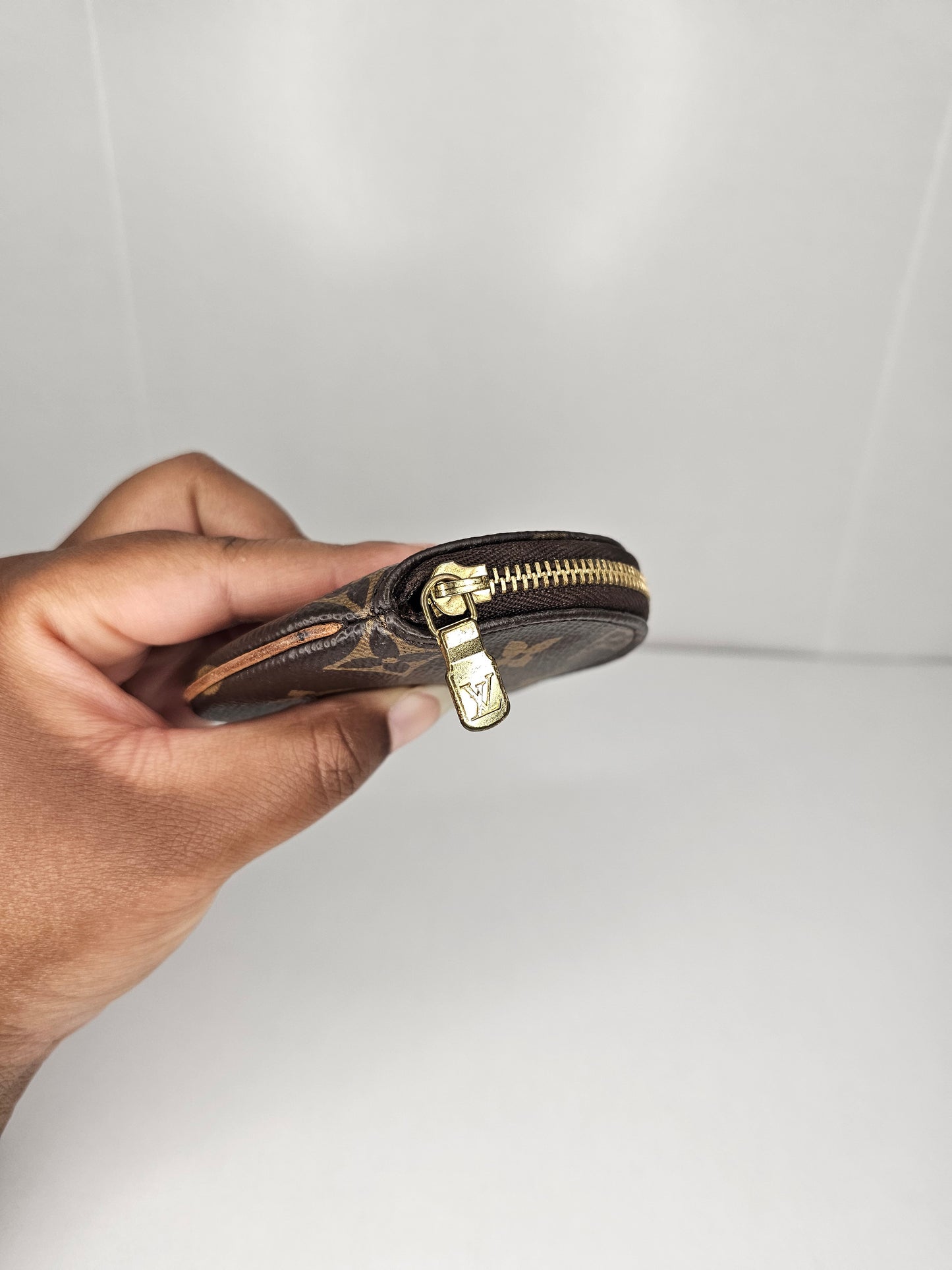 Louis Vuitton Monogram Round Coin Purse TA0178