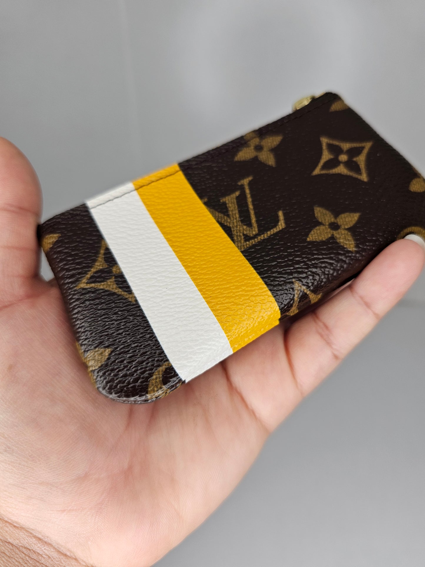Louis Vuitton Groom Bellboy Key Pouch CA1006