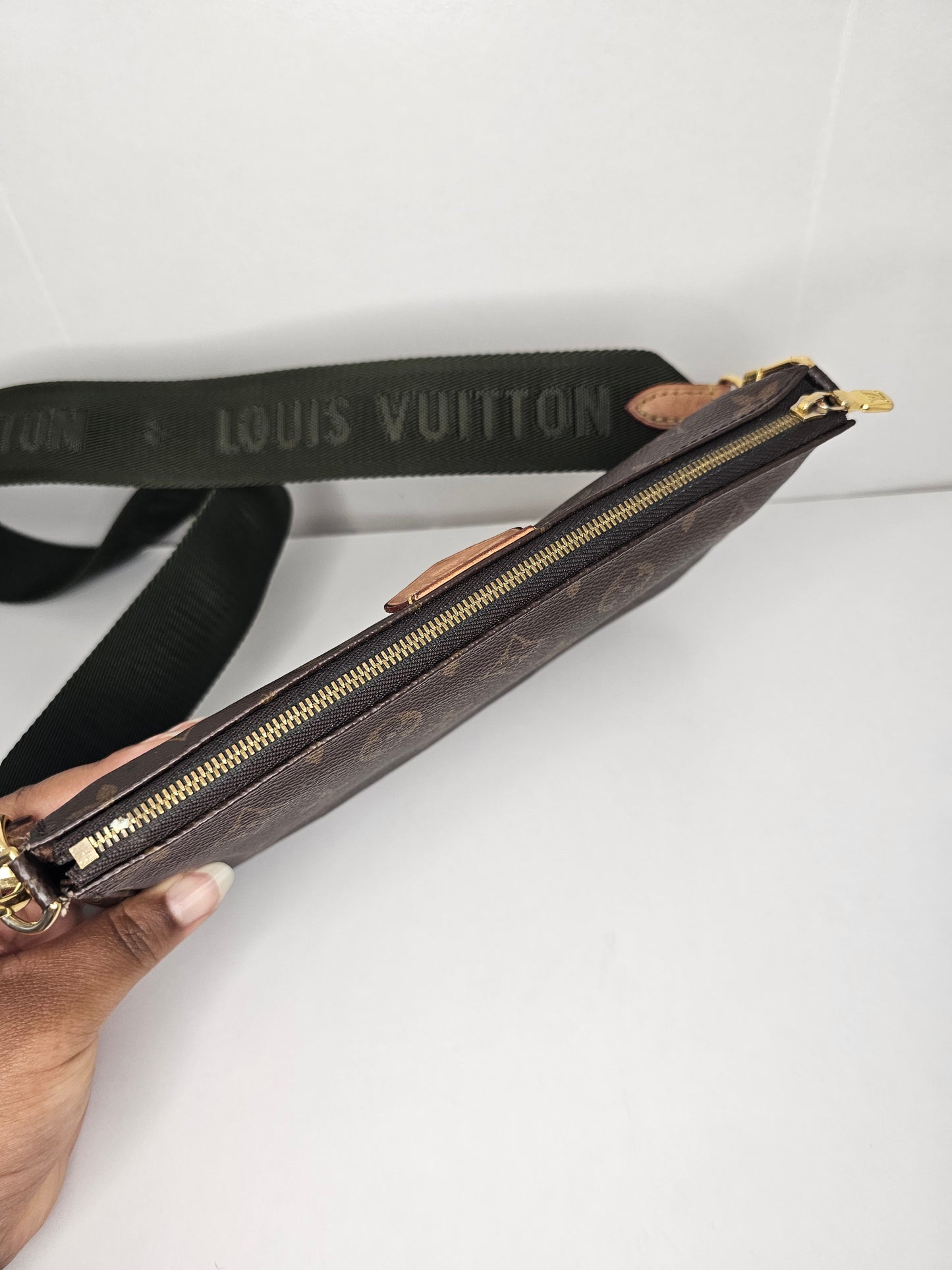 Louis Vuitton Green Multi Pochette Accessoires SD2260 ⚠️