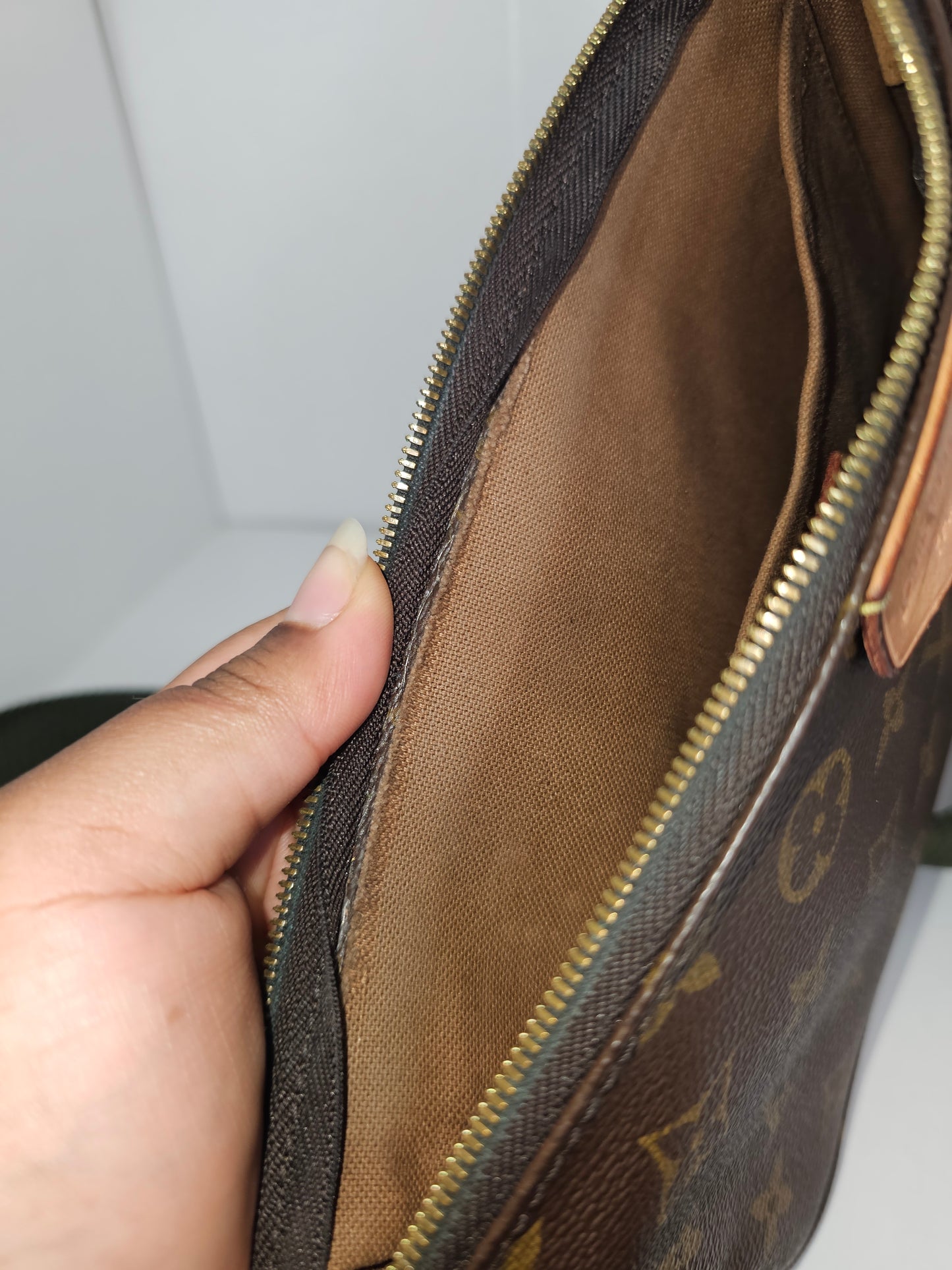 Louis Vuitton Green Multi Pochette Accessoires SD2260 ⚠️