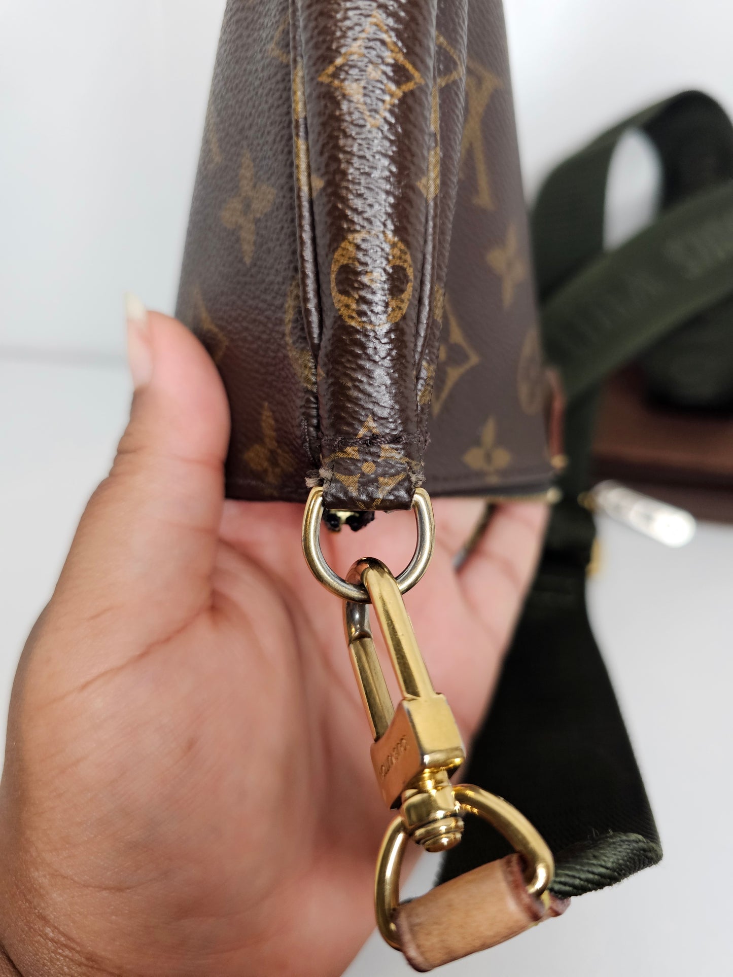 Louis Vuitton Green Multi Pochette Accessoires SD2260 ⚠️
