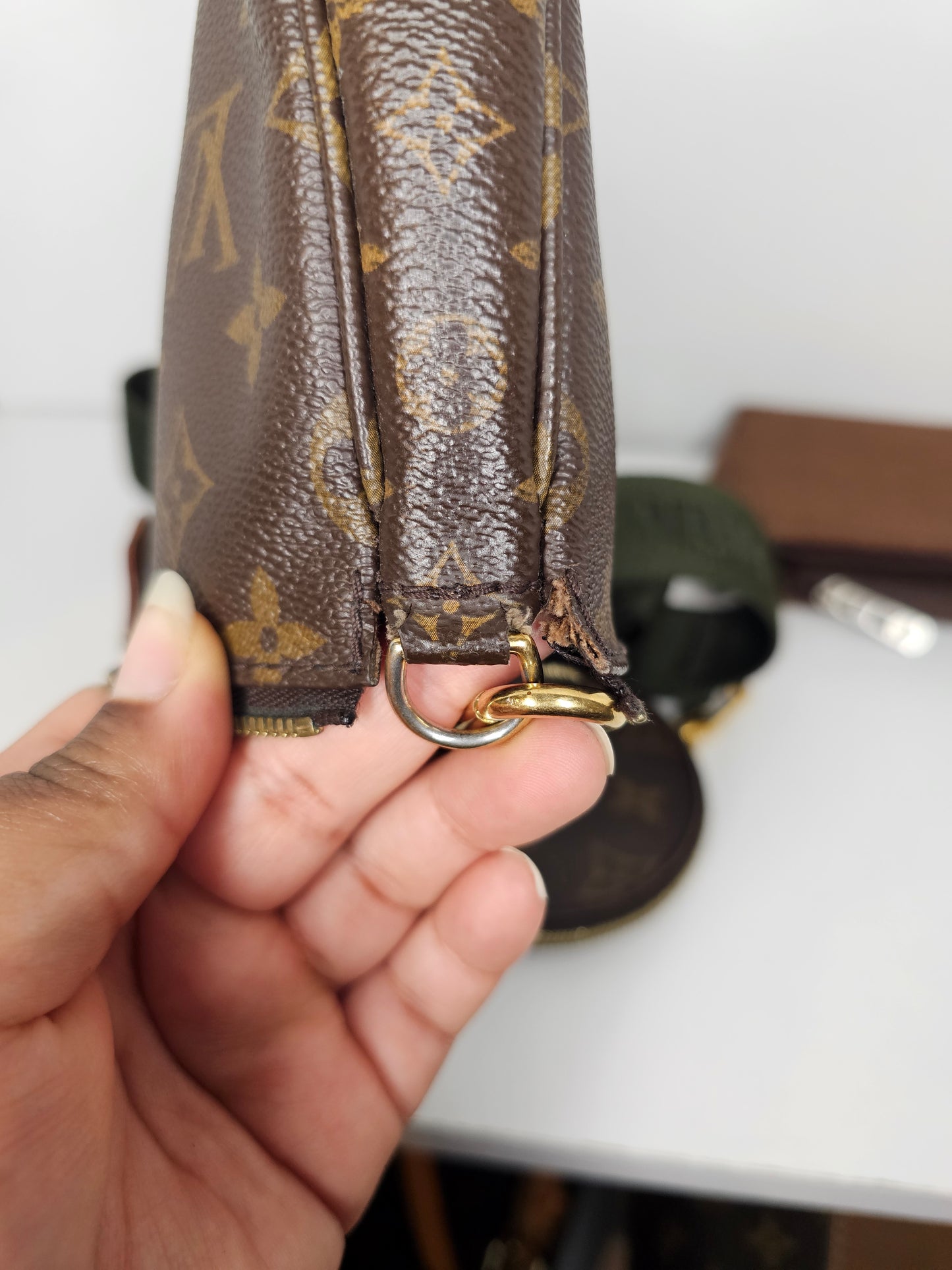 Louis Vuitton Green Multi Pochette Accessoires SD2260 ⚠️