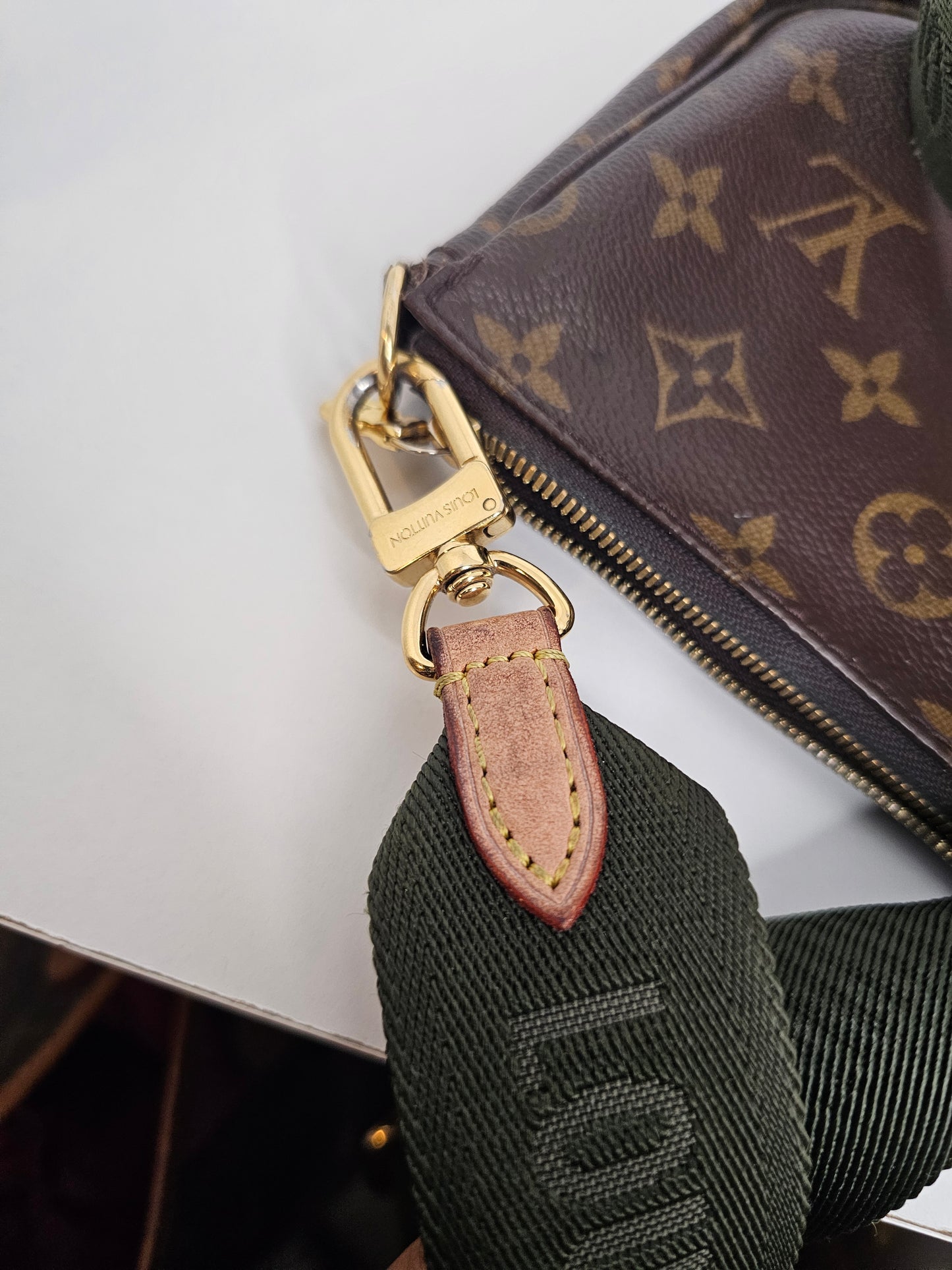 Louis Vuitton Green Multi Pochette Accessoires SD2260 ⚠️
