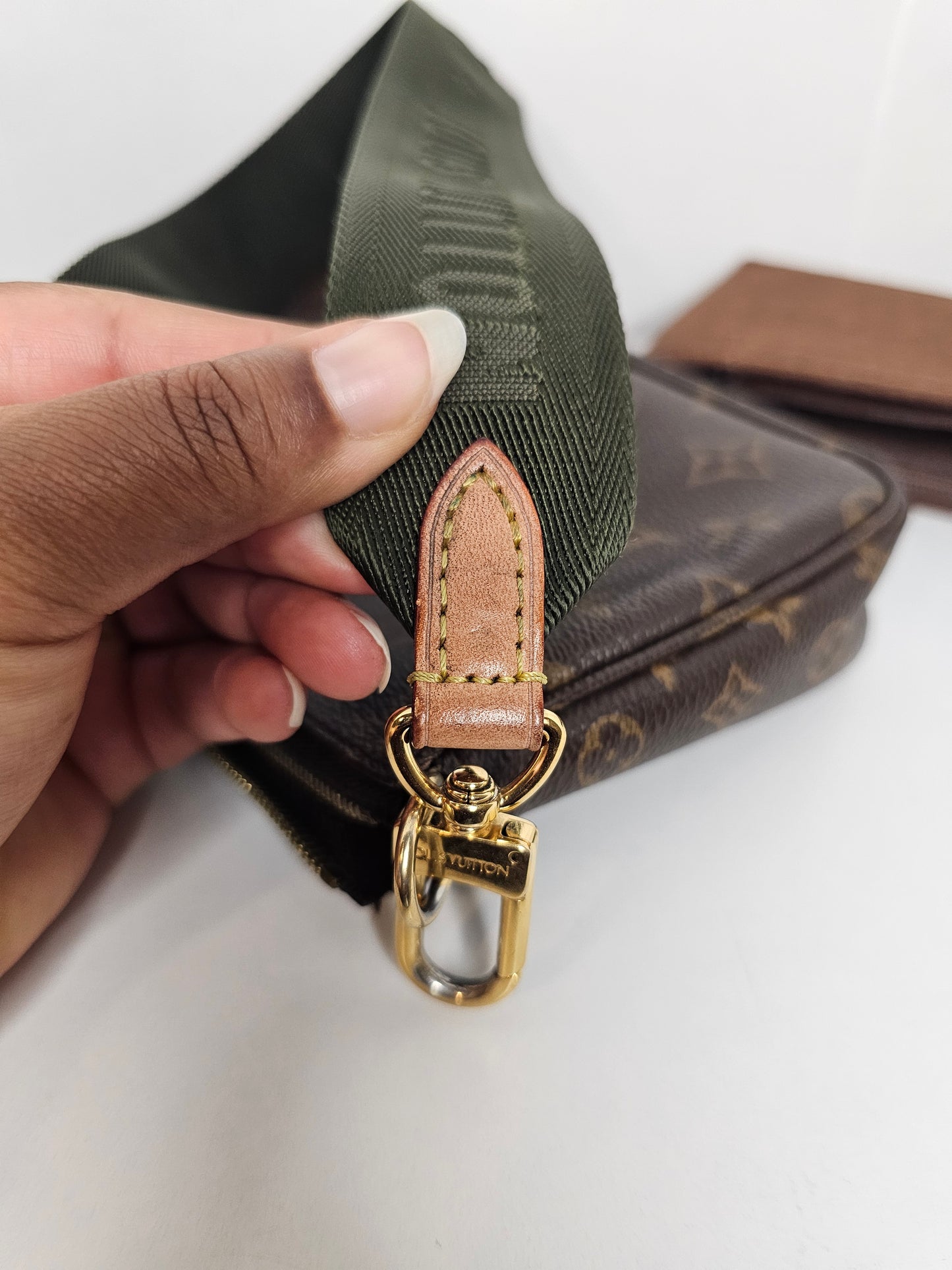 Louis Vuitton Green Multi Pochette Accessoires SD2260 ⚠️