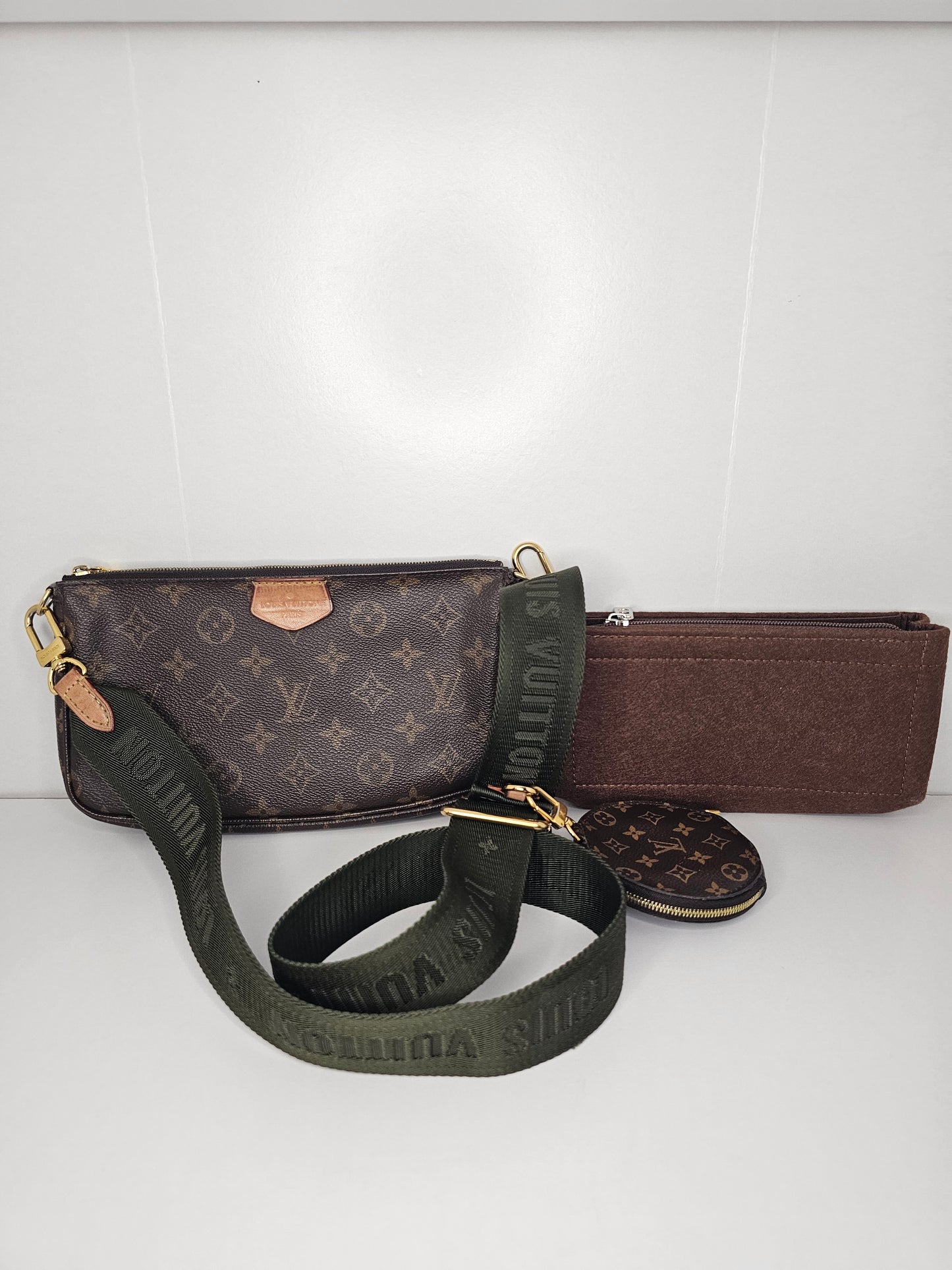 Louis Vuitton Green Multi Pochette Accessoires SD2260 ⚠️