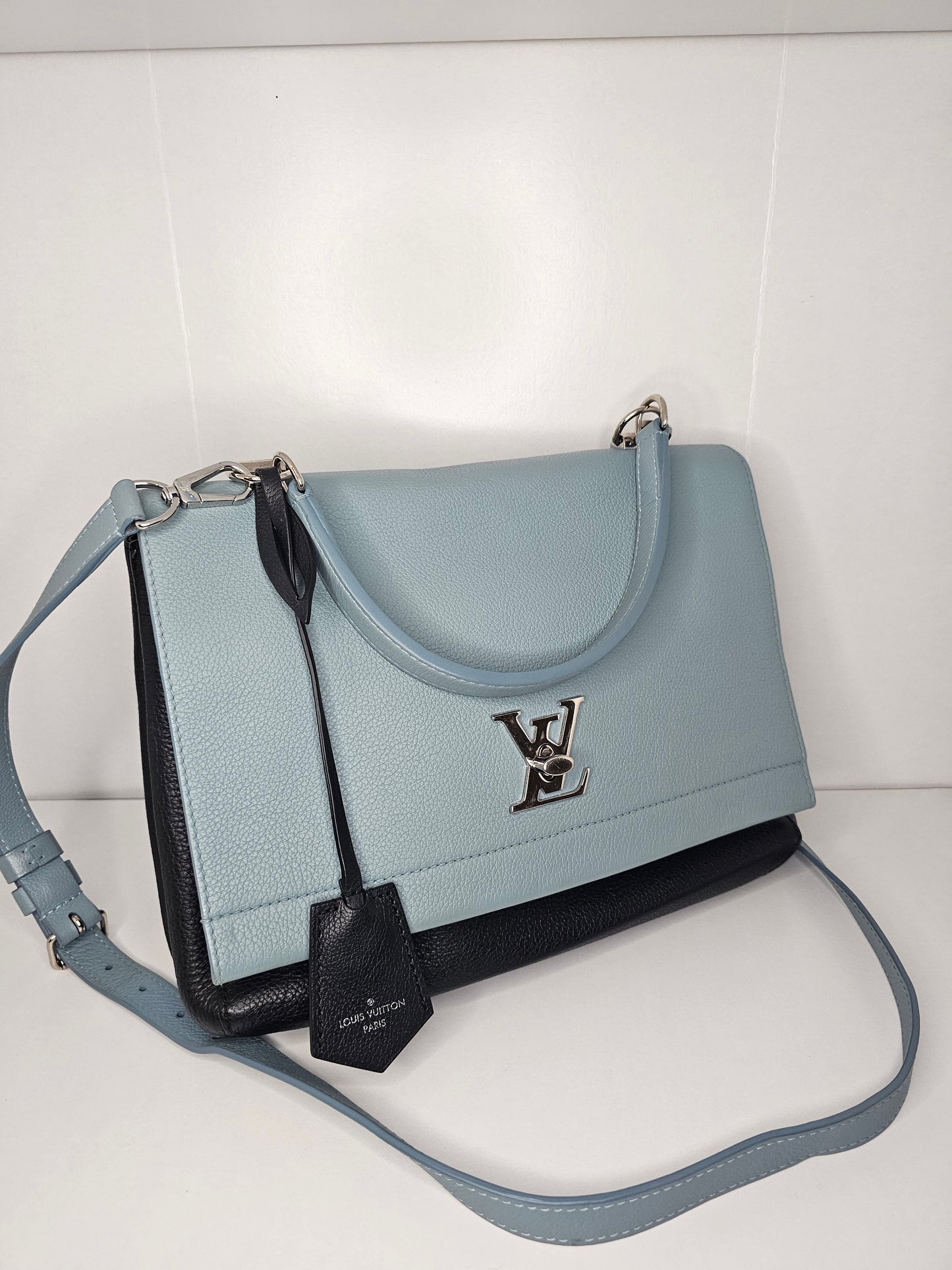 Louis Vuitton Calfskin Lockme II Blue Black Crossbody FL5106