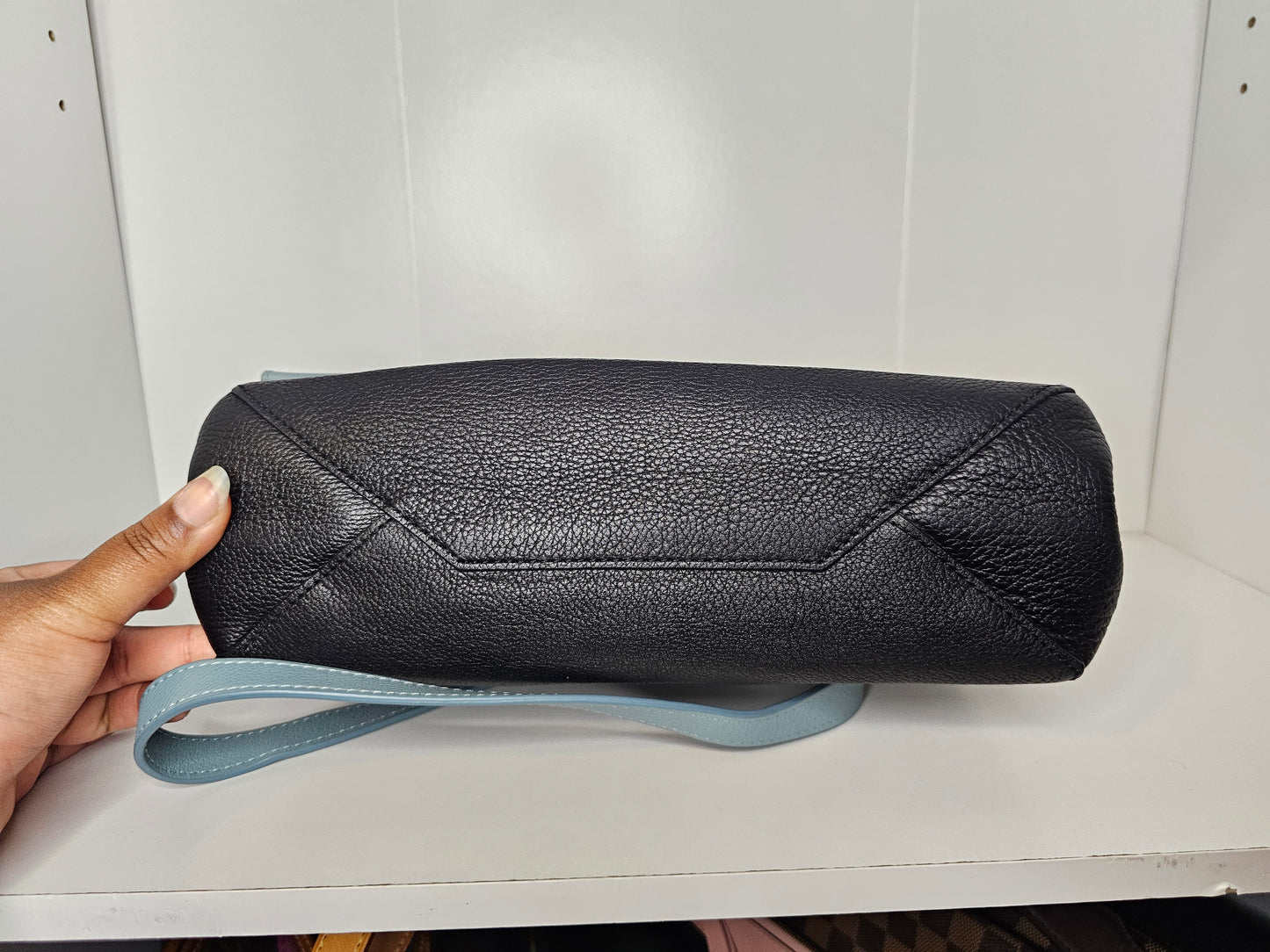 Louis Vuitton Calfskin Lockme II Blue Black Crossbody FL5106