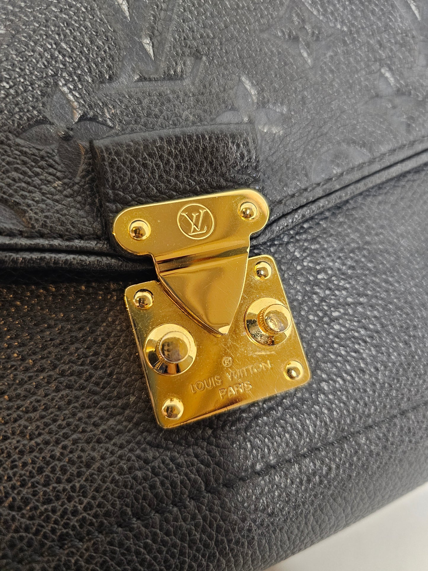 Louis Vuitton Empreinte Black Saint Germain MM SP4154