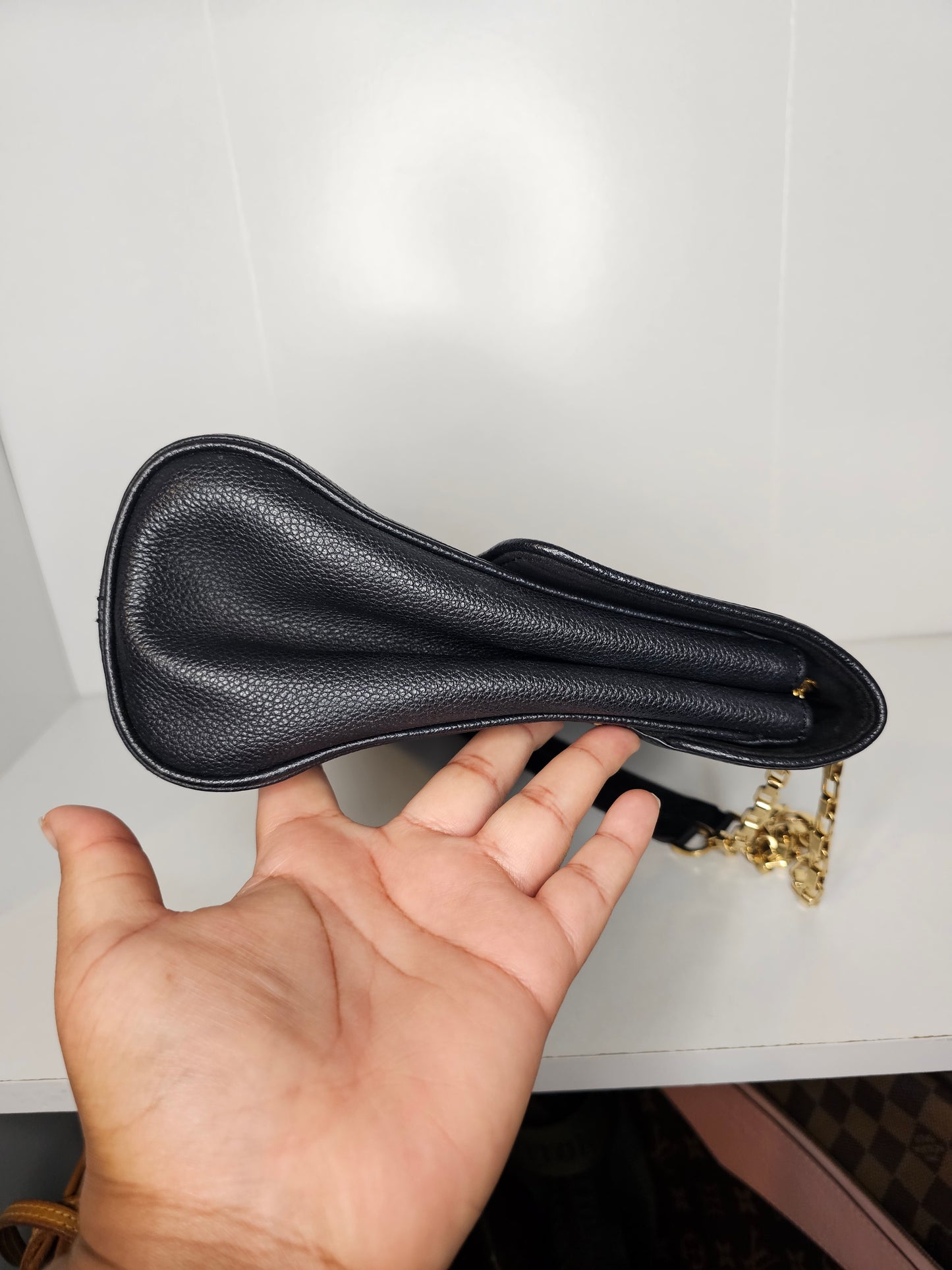 Louis Vuitton Empreinte Black Saint Germain MM SP4154