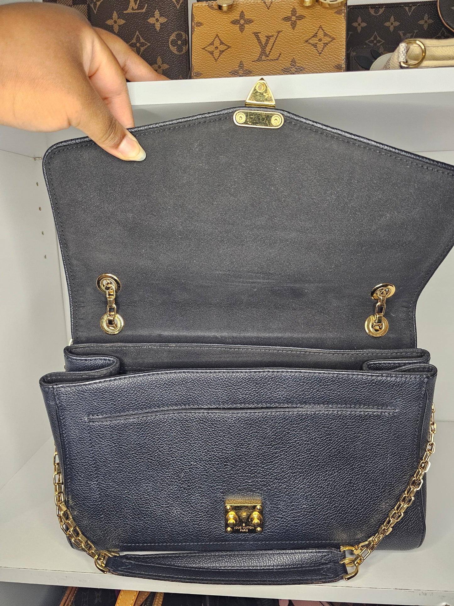 Louis Vuitton Empreinte Black Saint Germain MM SP4154