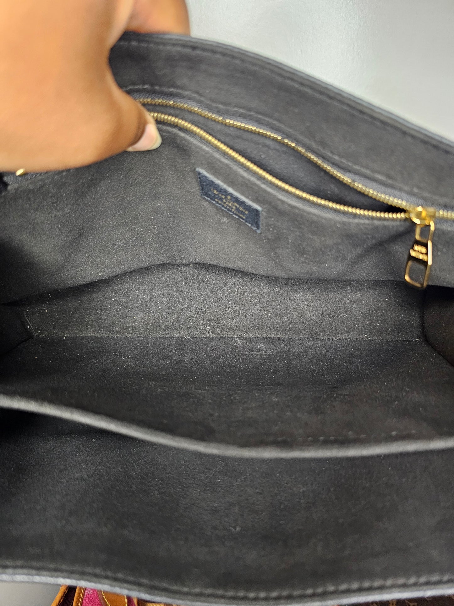 Louis Vuitton Empreinte Black Saint Germain MM SP4154