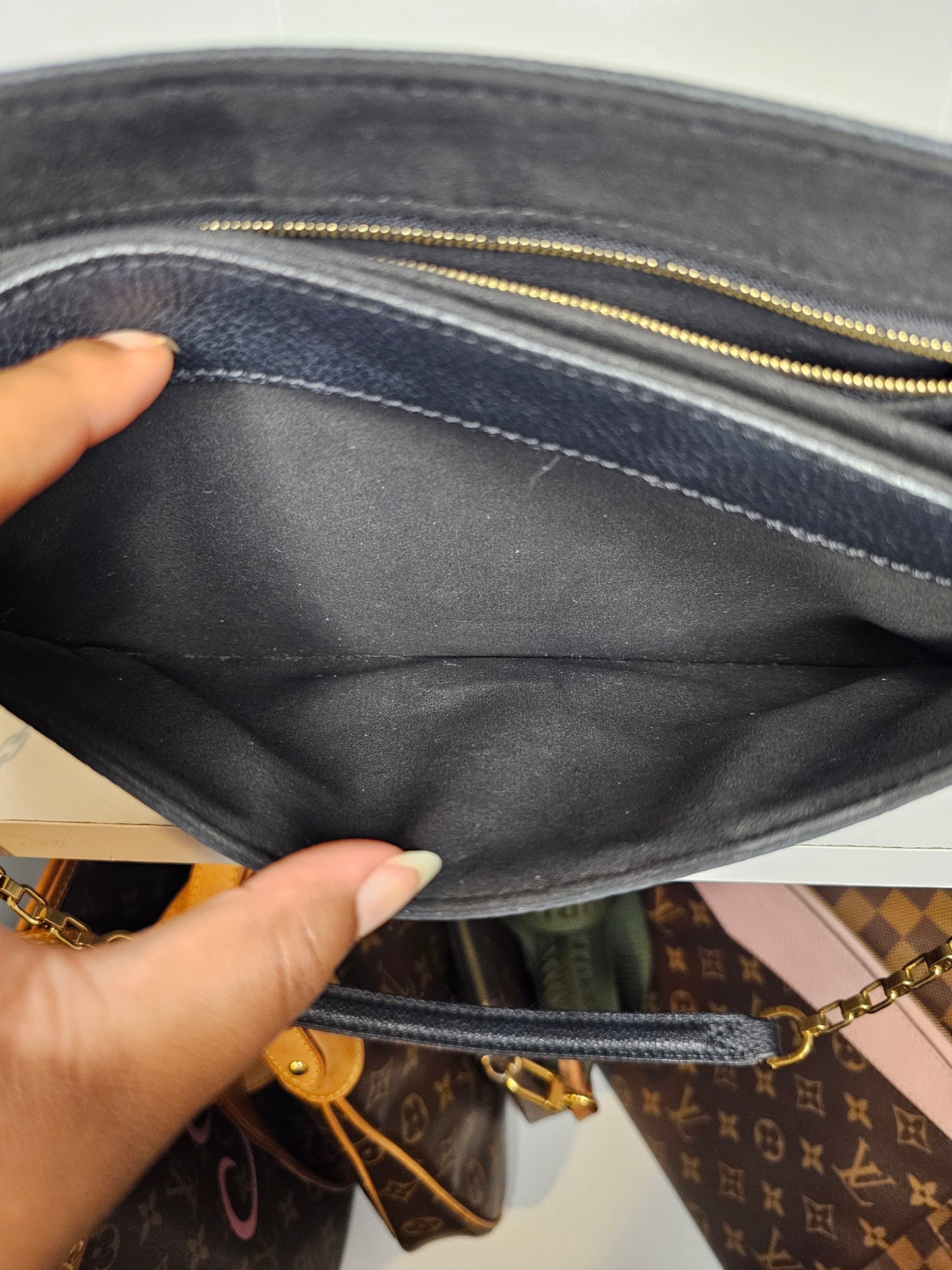 Louis Vuitton Empreinte Black Saint Germain MM SP4154